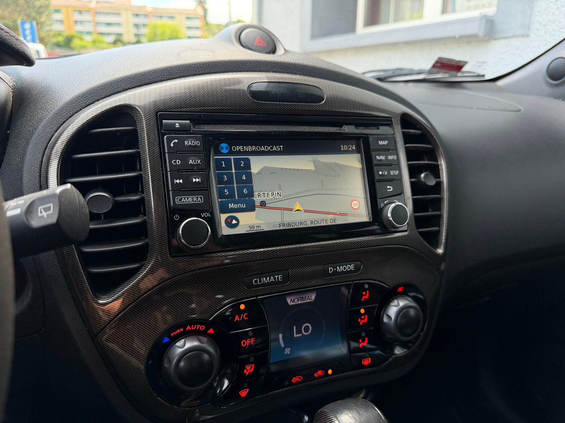 NISSAN Juke 1.6 DIG-T Nismo RS 4x4 Xtronic M-CVT-image-9