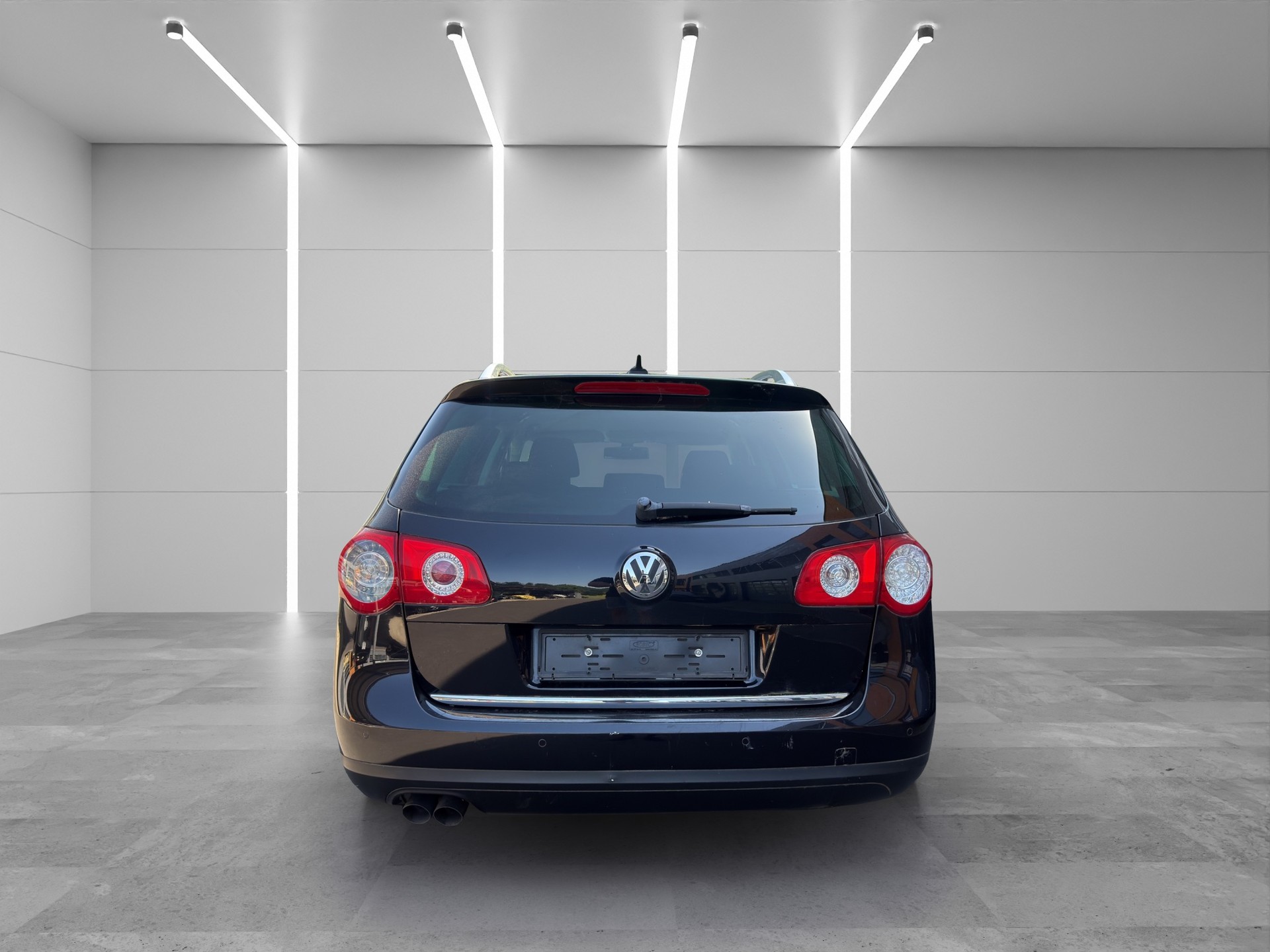 VW Passat Variant 2.0 TDI Comfortline DSG-image-3