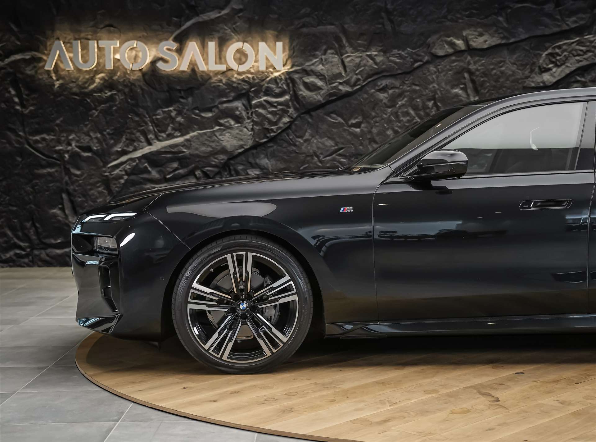 BMW 740d xDrive M Sport Steptronic *Werksgarantie*Theatre Screen*Panorama*-image-18