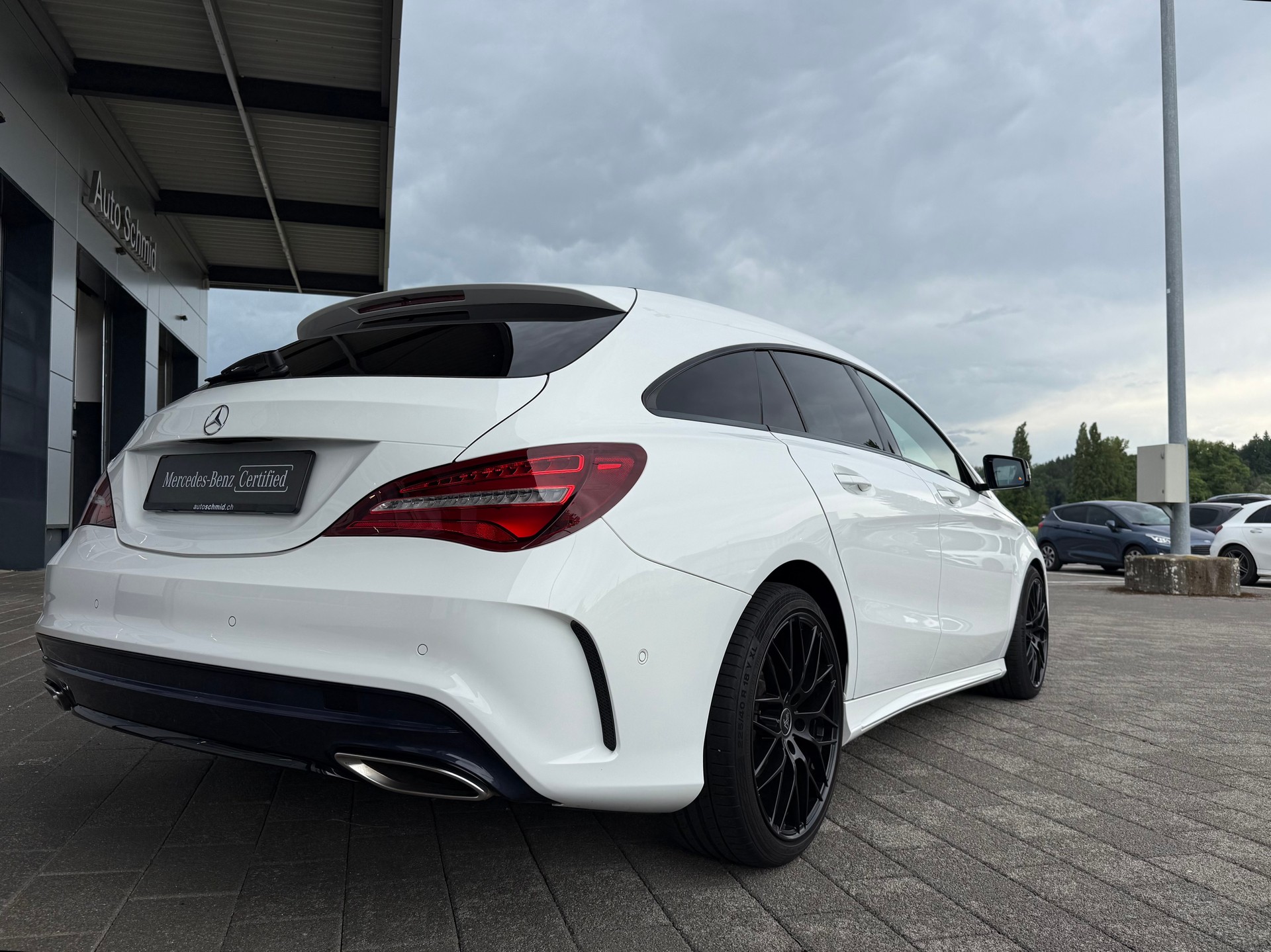 MERCEDES-BENZ CLA Shooting Brake 250 AMG Line 4Matic 7G-DCT-image-1
