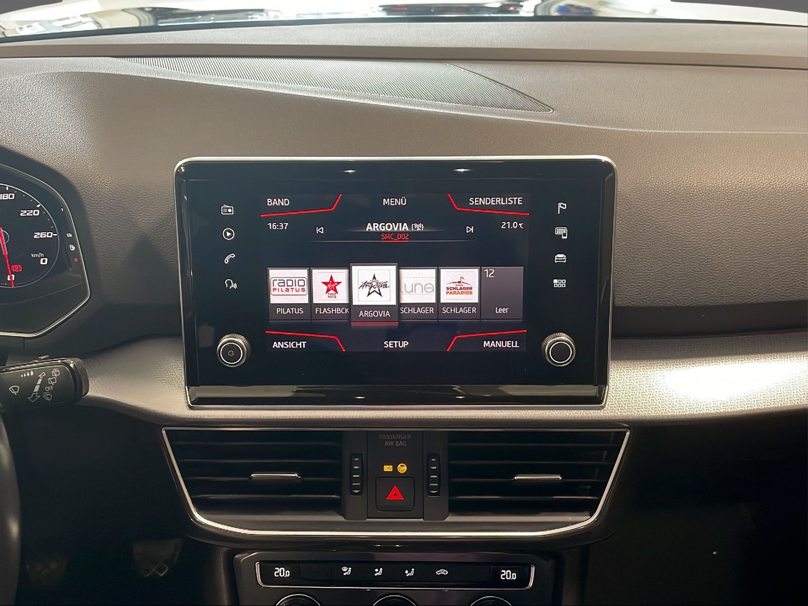 SEAT Tarraco 1.5 TSI Style-image-8