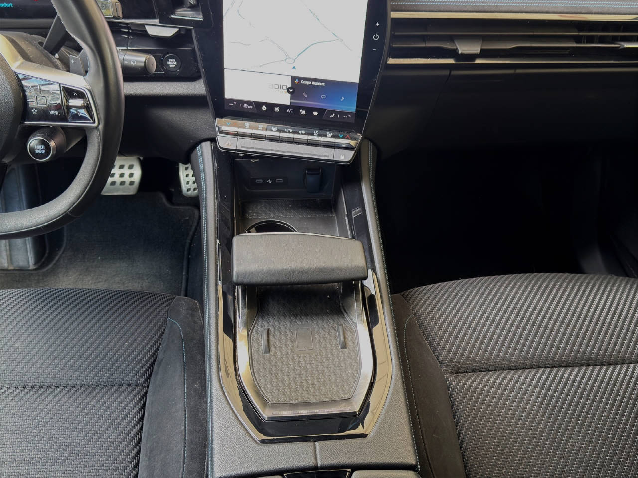 RENAULT Austral 1.2 E-Tech iconic esprit Alpine-image-13