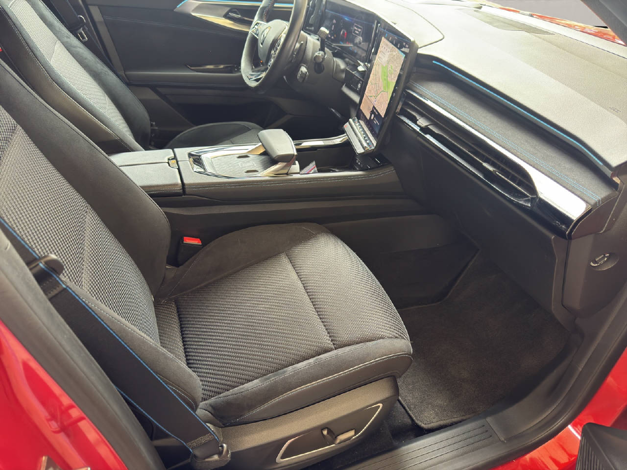 RENAULT Austral 1.2 E-Tech iconic esprit Alpine-image-10