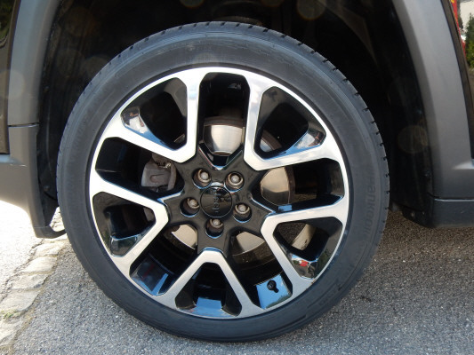 JEEP Compass 1.4 T Limited AWD-image-4