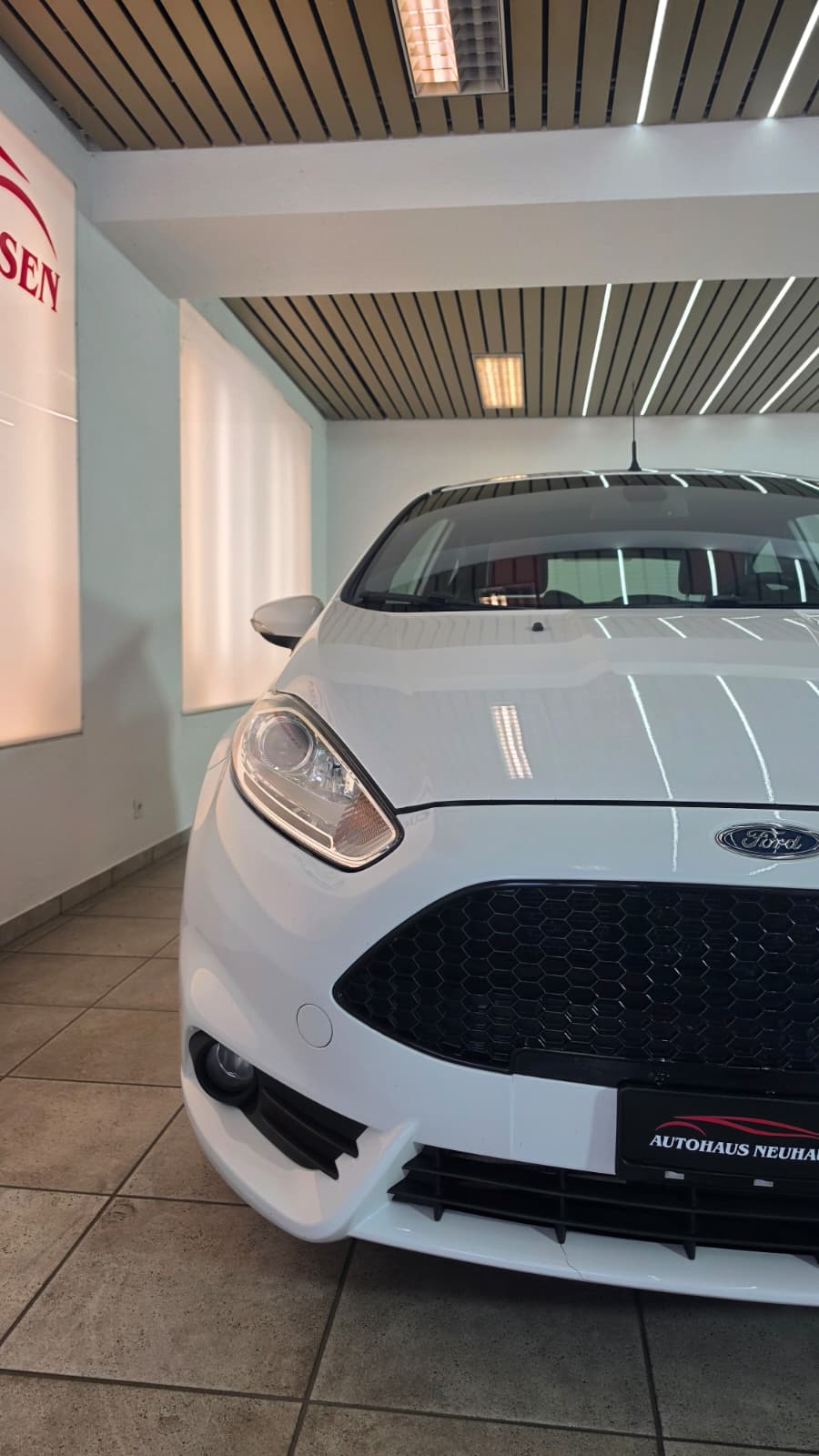 FORD Fiesta 1.6 SCTi ST-1-image-3