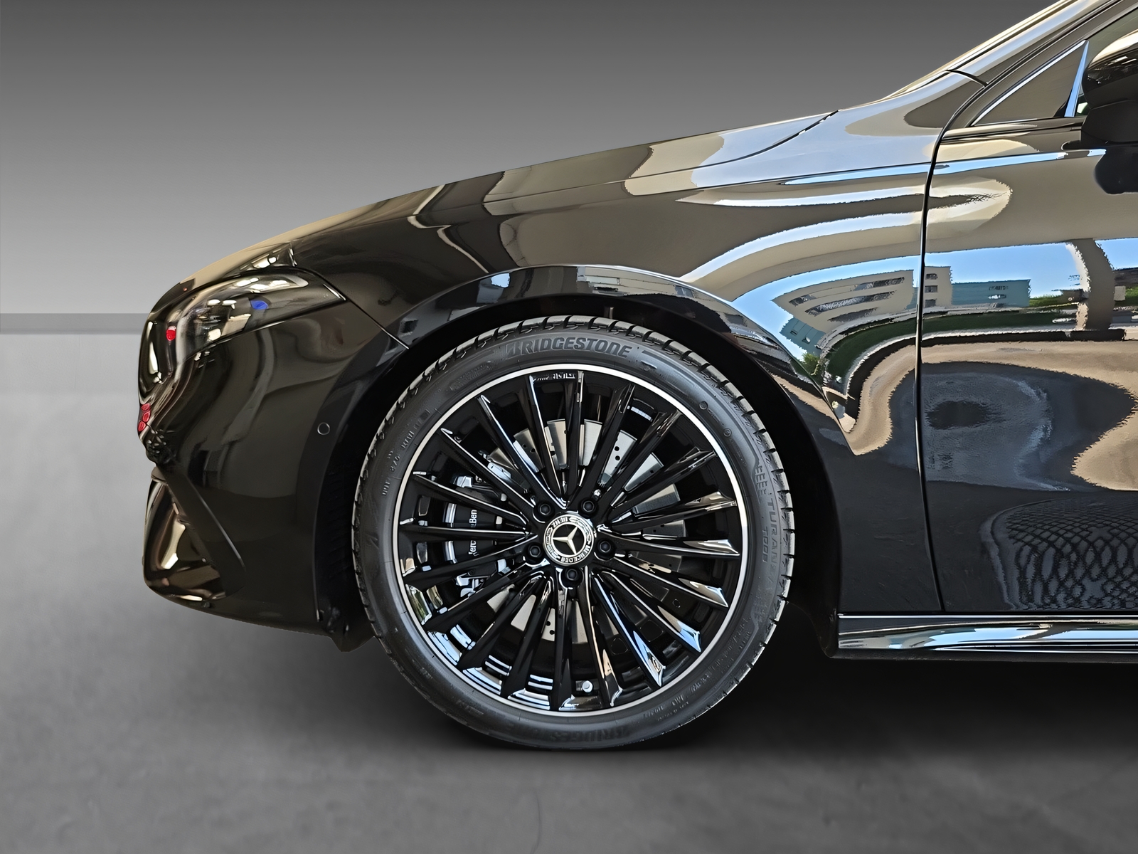 MERCEDES-BENZ A 250 4Matic-image-5
