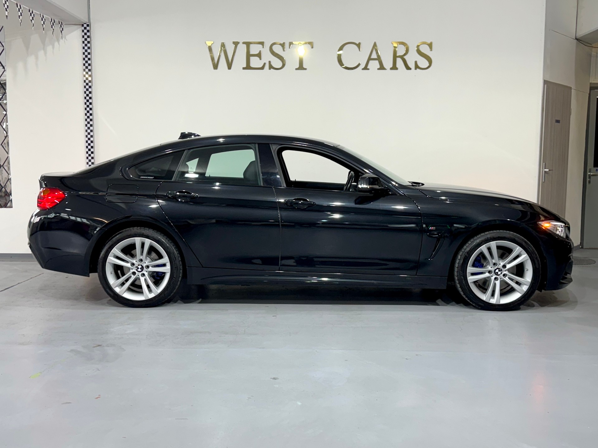 BMW 428i Gran Coupé xDrive M Sport Steptronic-image-2