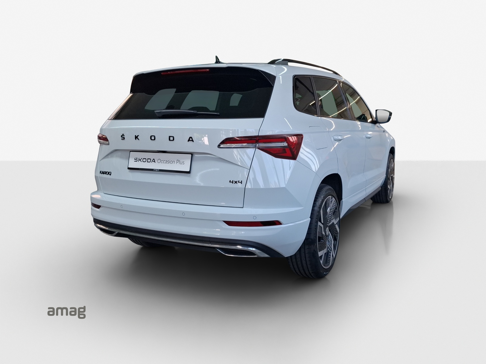 SKODA Karoq 2.0 TSI SportLine 4x4 DSG-image-4