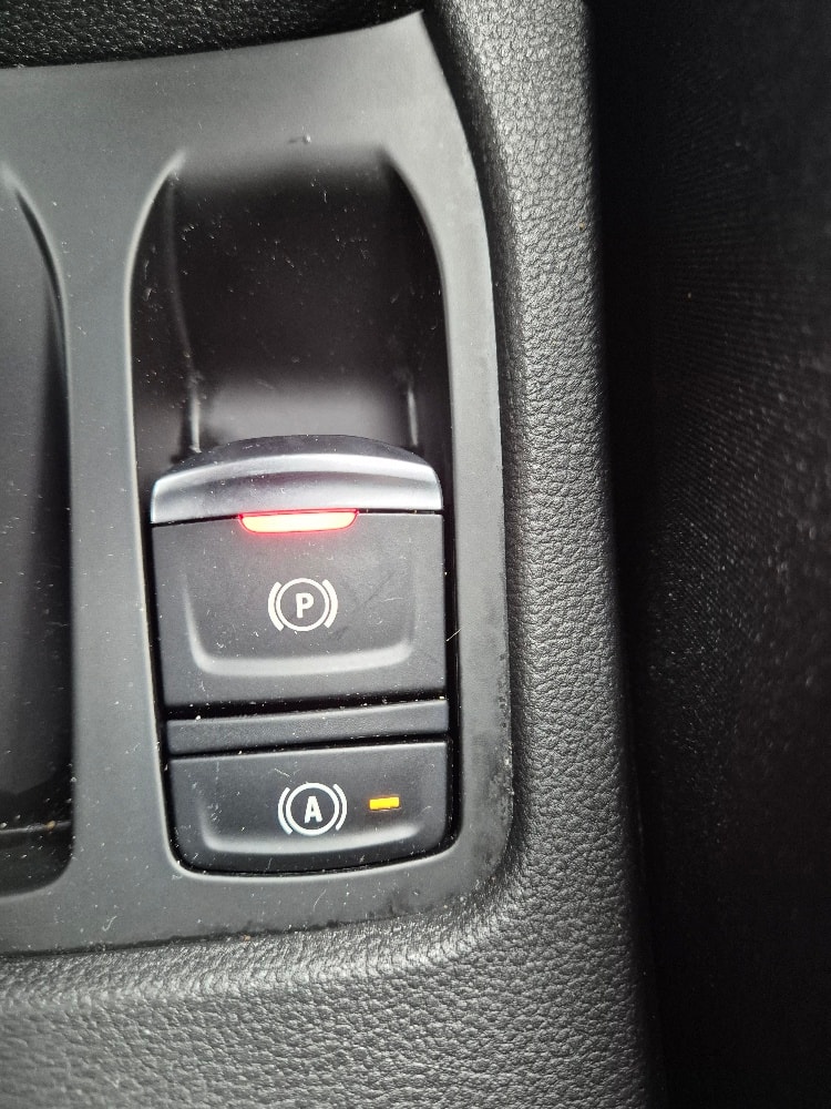 RENAULT Clio 1.6 E-Tech Esprit Alpine-image-8