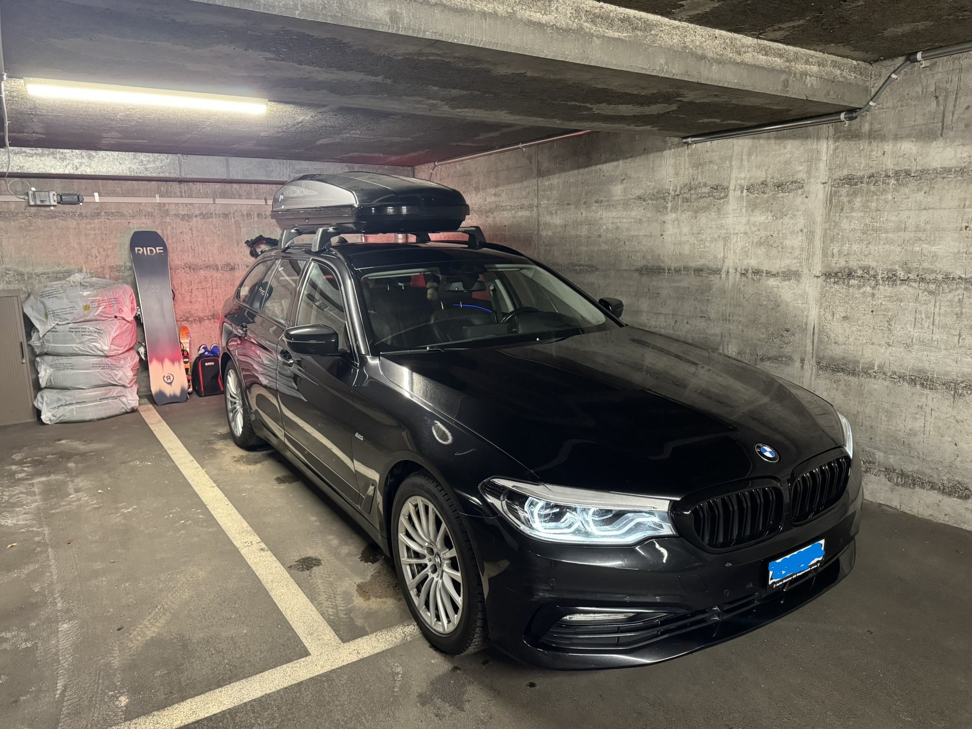 BMW 530d xDrive-image-5