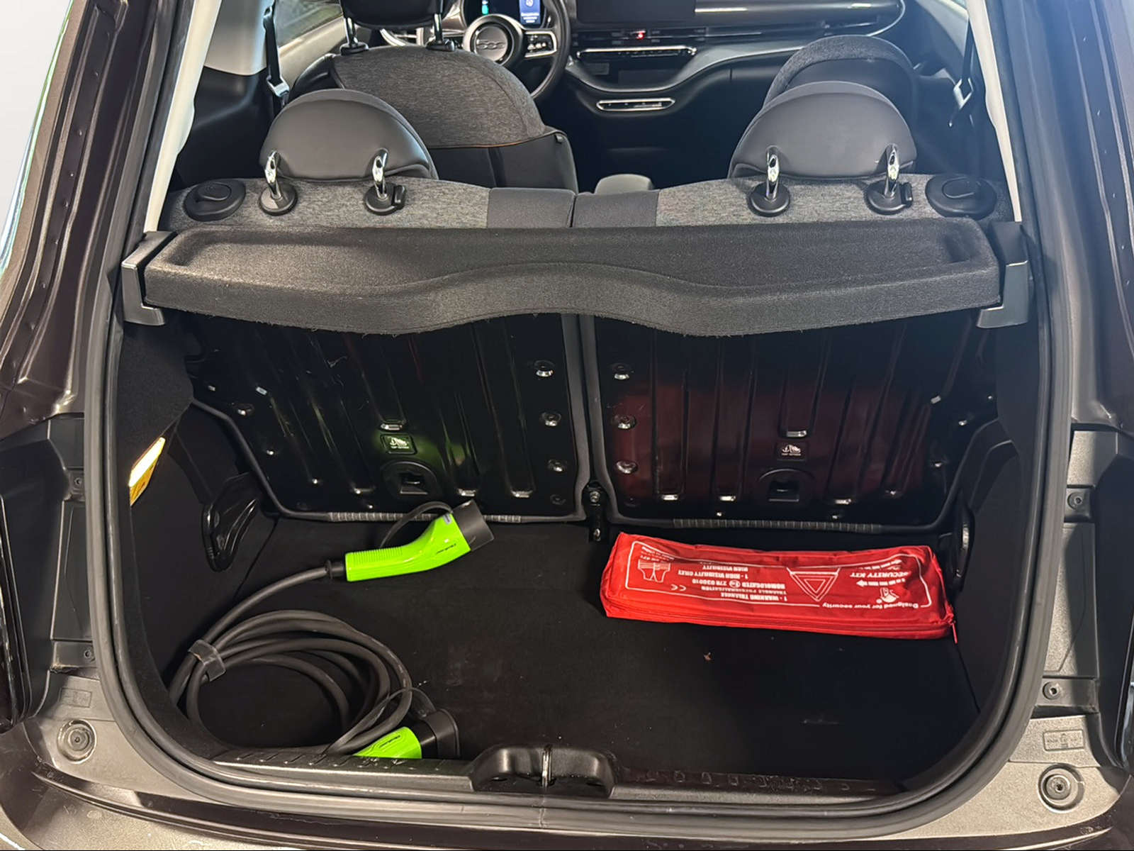 FIAT 500 C electric 87 kW Icon-image-13