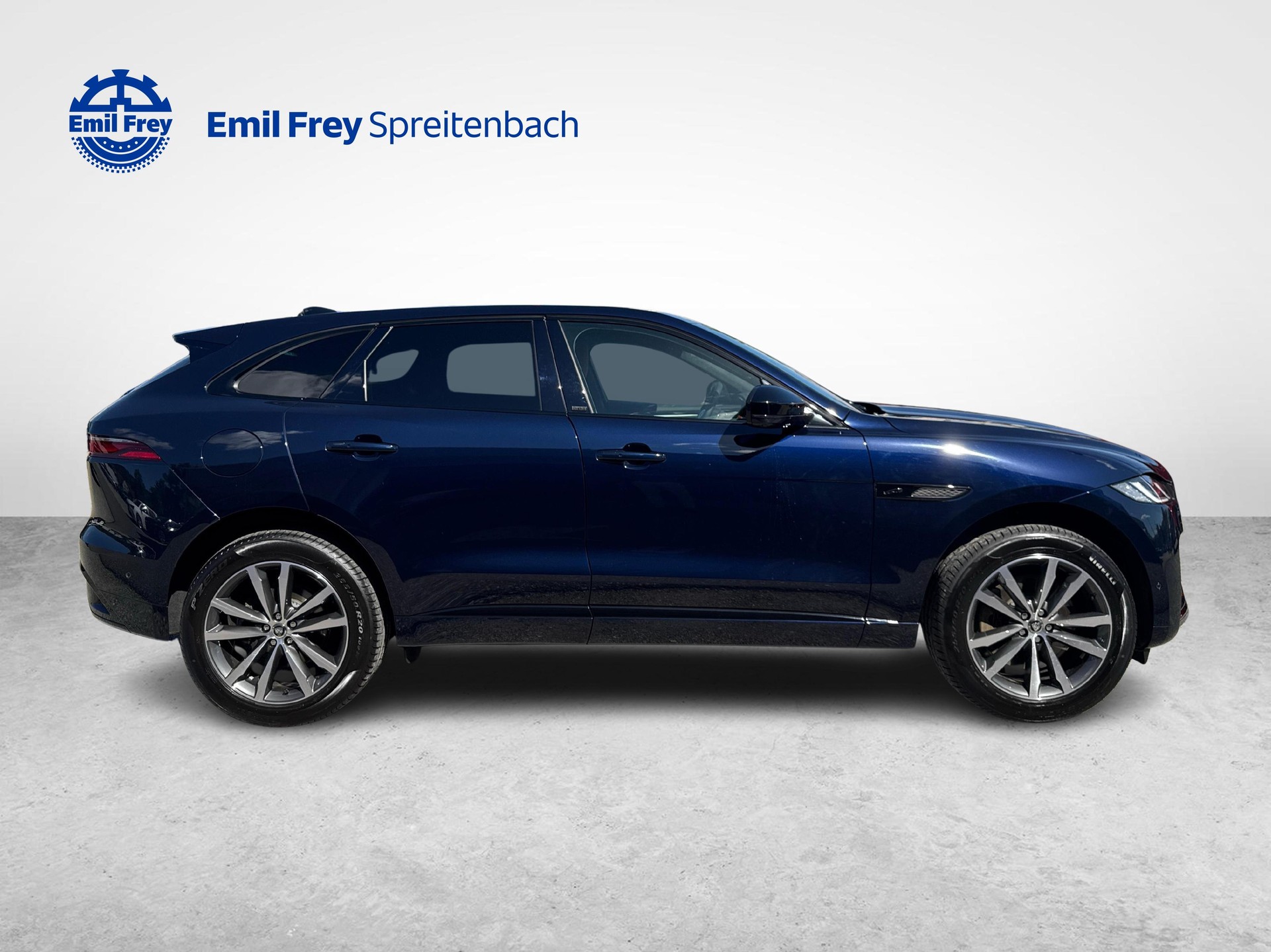JAGUAR F-Pace 2.0 P400e R-Dynamic HSE 90th Anniversary Ed. AWD-image-5