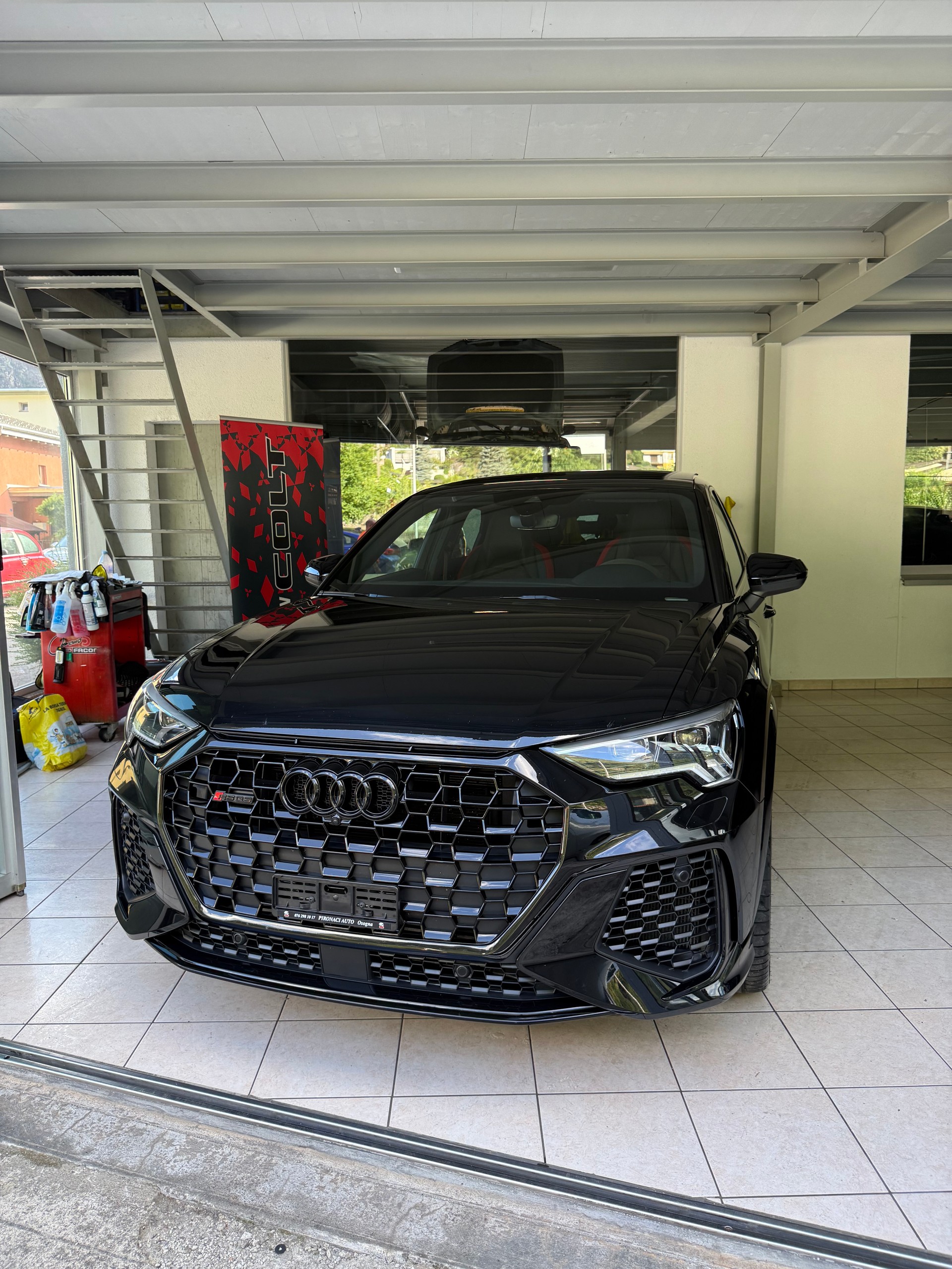 AUDI RS Q3 Sportback quattro S tronic-image-0