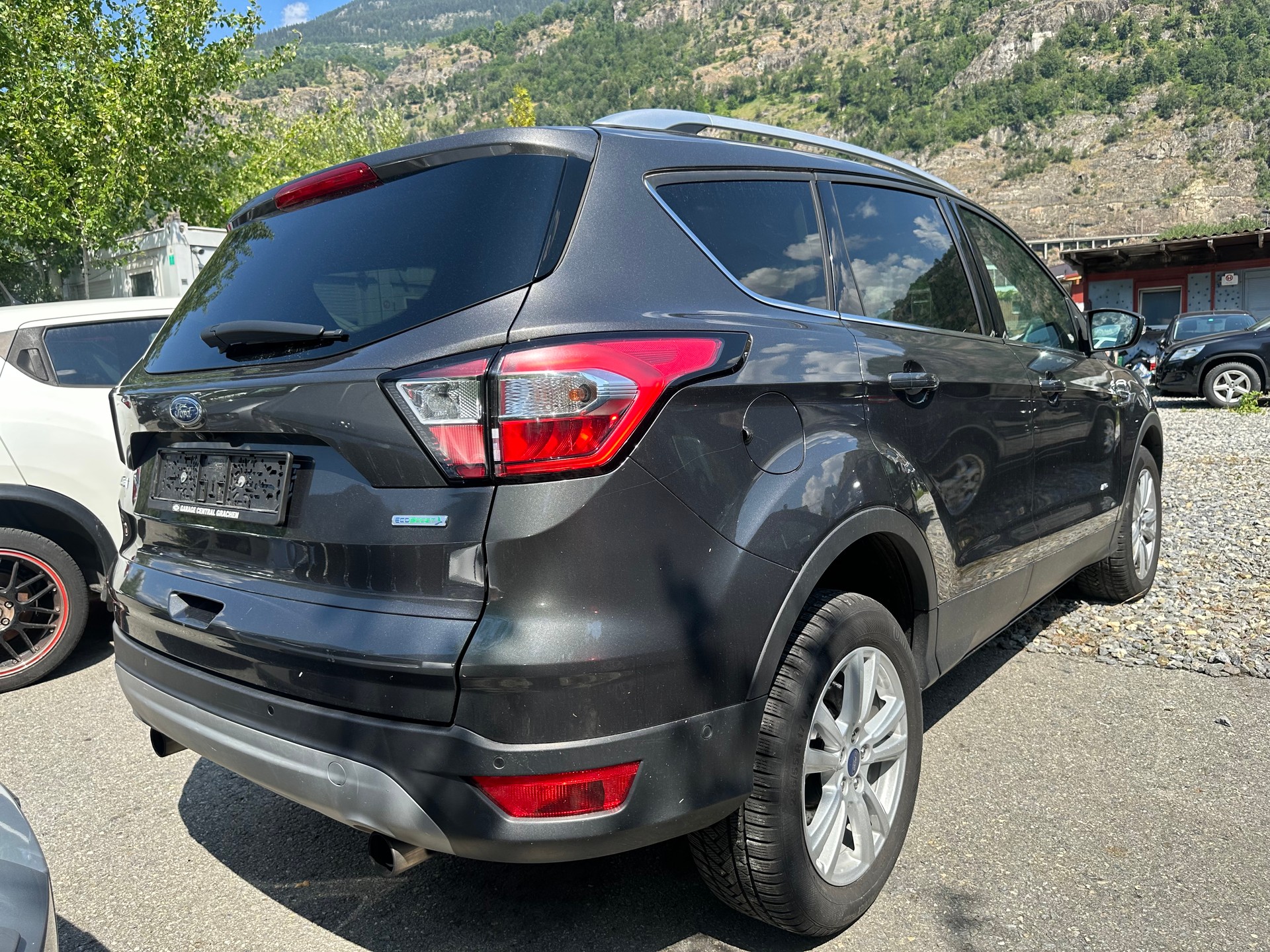FORD Kuga 1.5 SCTi Vignale 4WD Automatic-image-9