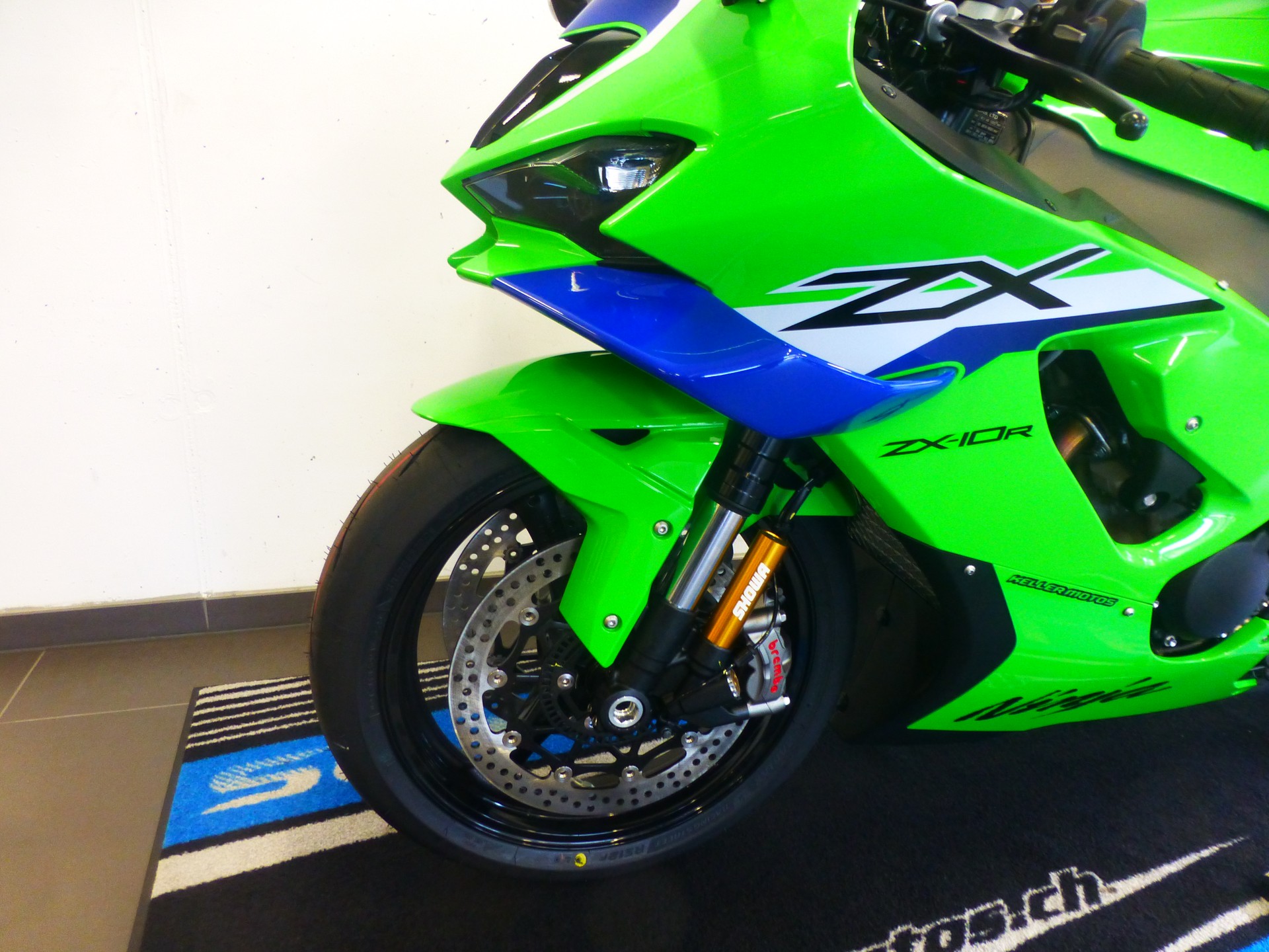 KAWASAKI Ninja ZX-10R-image-4