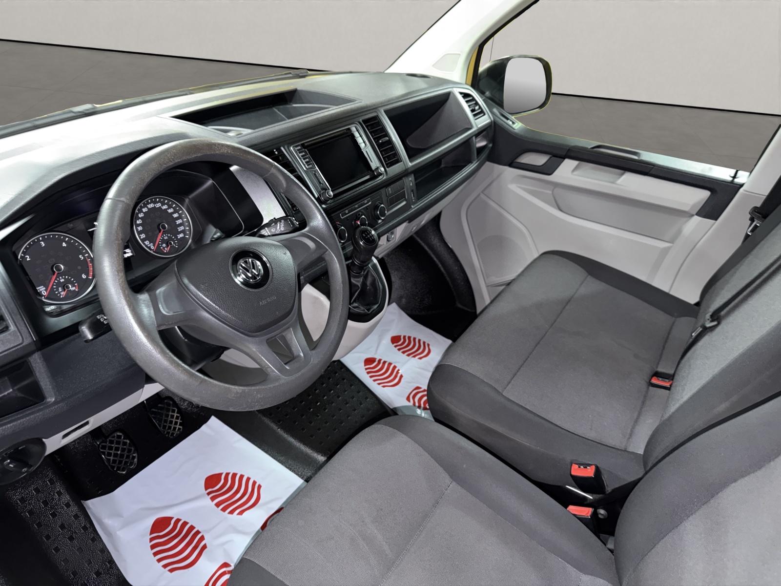 VW T6 2.0 TDI 4Motion Lang Version ( Mit AHK / Regale )-image-9