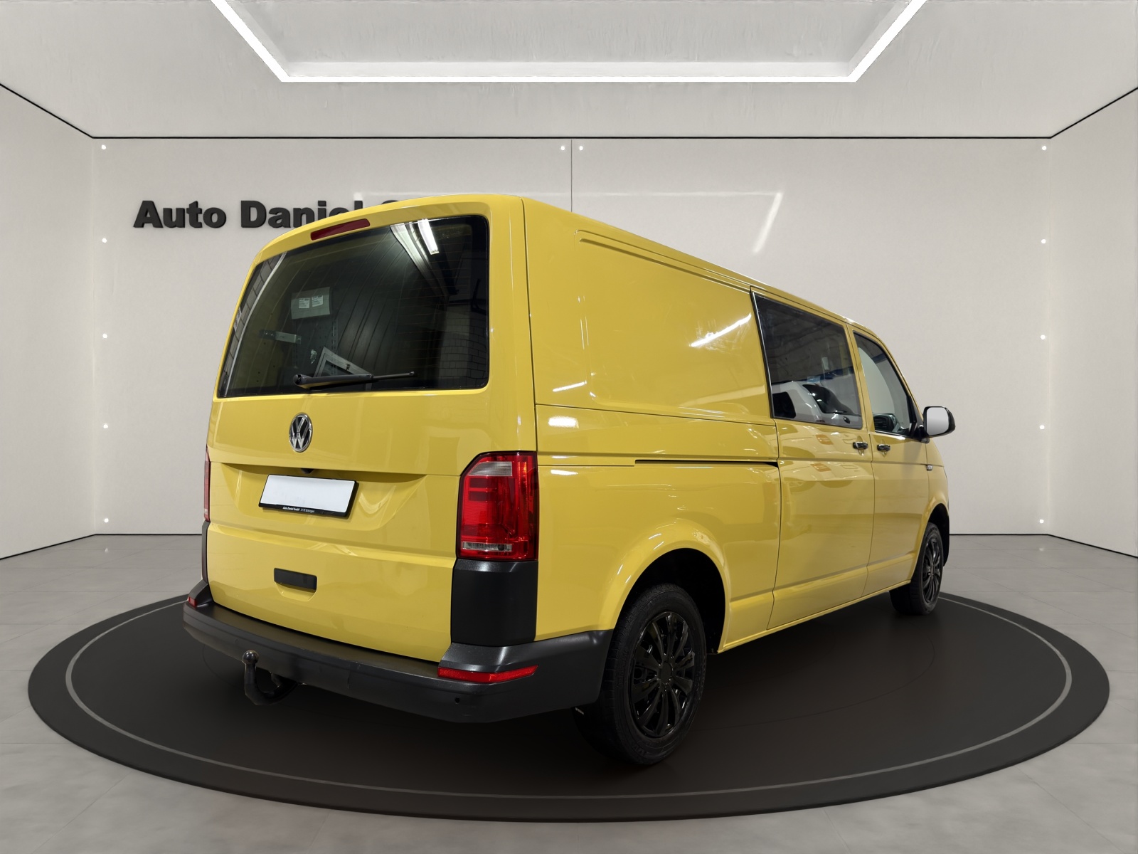 VW T6 2.0 TDI 4Motion Lang Version ( Mit AHK / Regale )-image-5