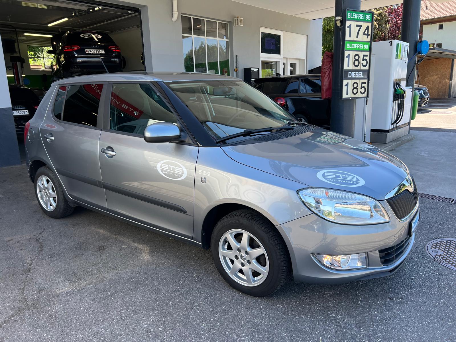 SKODA Fabia 1.2 TSI Family-image-1