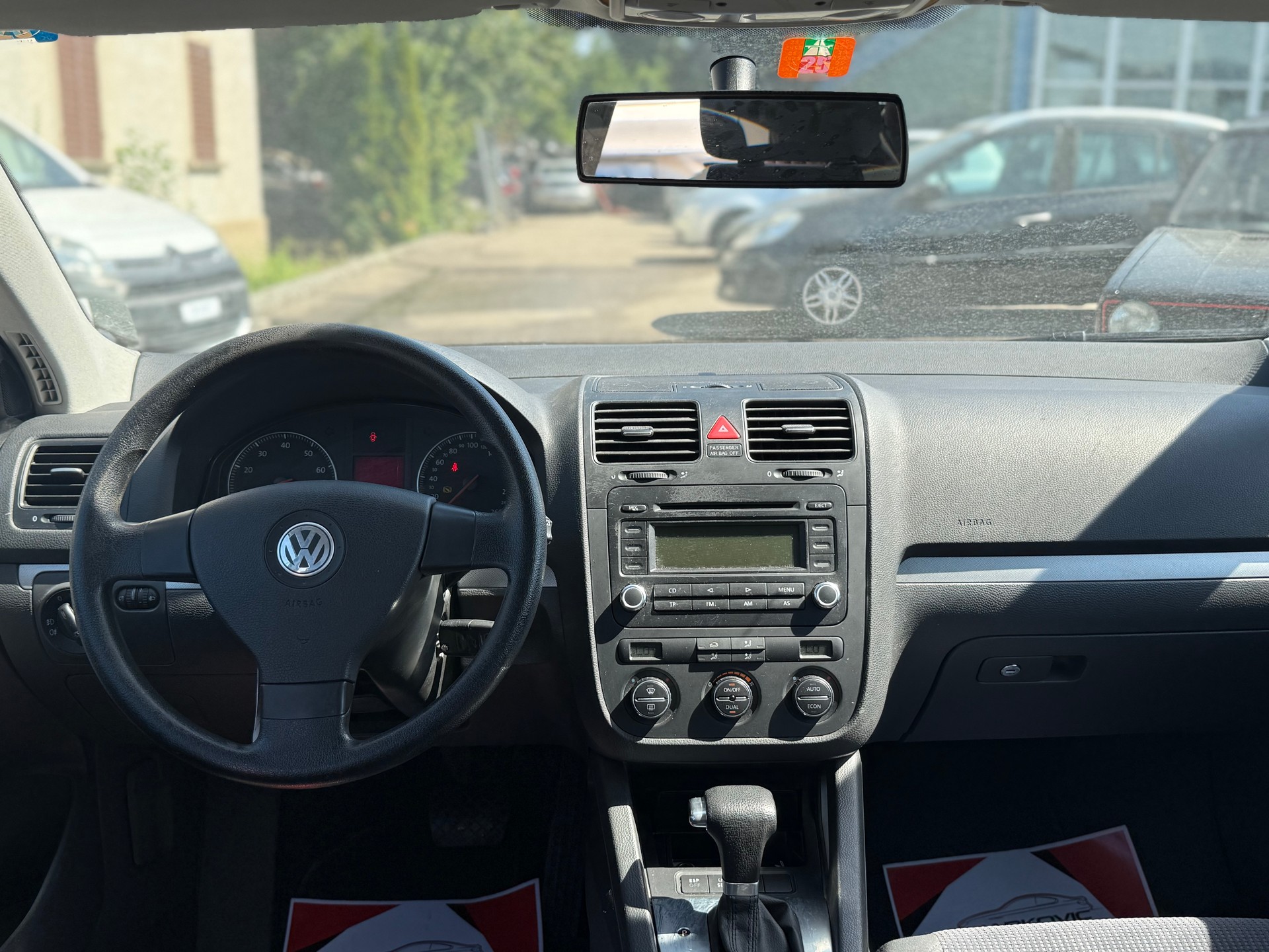 VW JETTA 2.0 FSI Comfortline-image-7