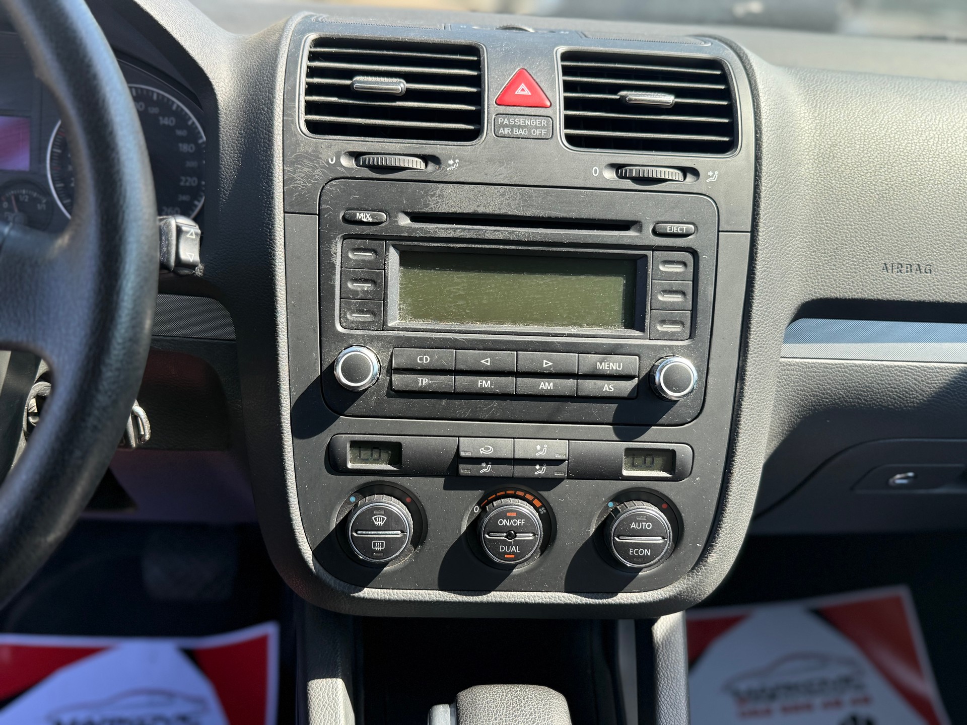 VW JETTA 2.0 FSI Comfortline-image-10