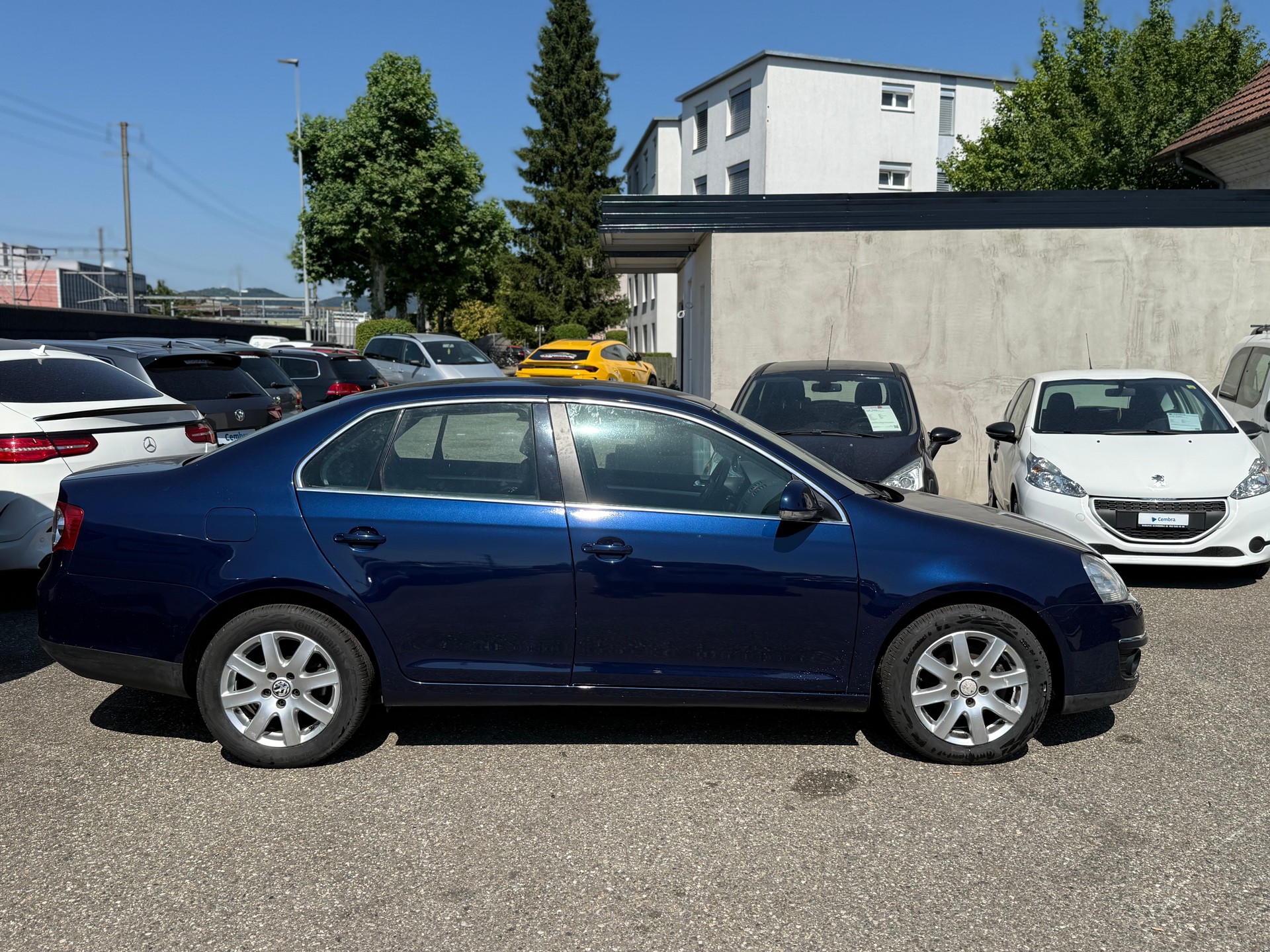 VW JETTA 2.0 FSI Comfortline-image-5