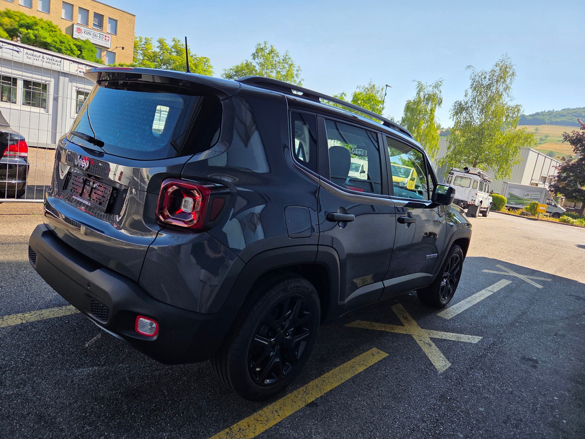 JEEP Renegade 1.5 MHEV Summit-image-21