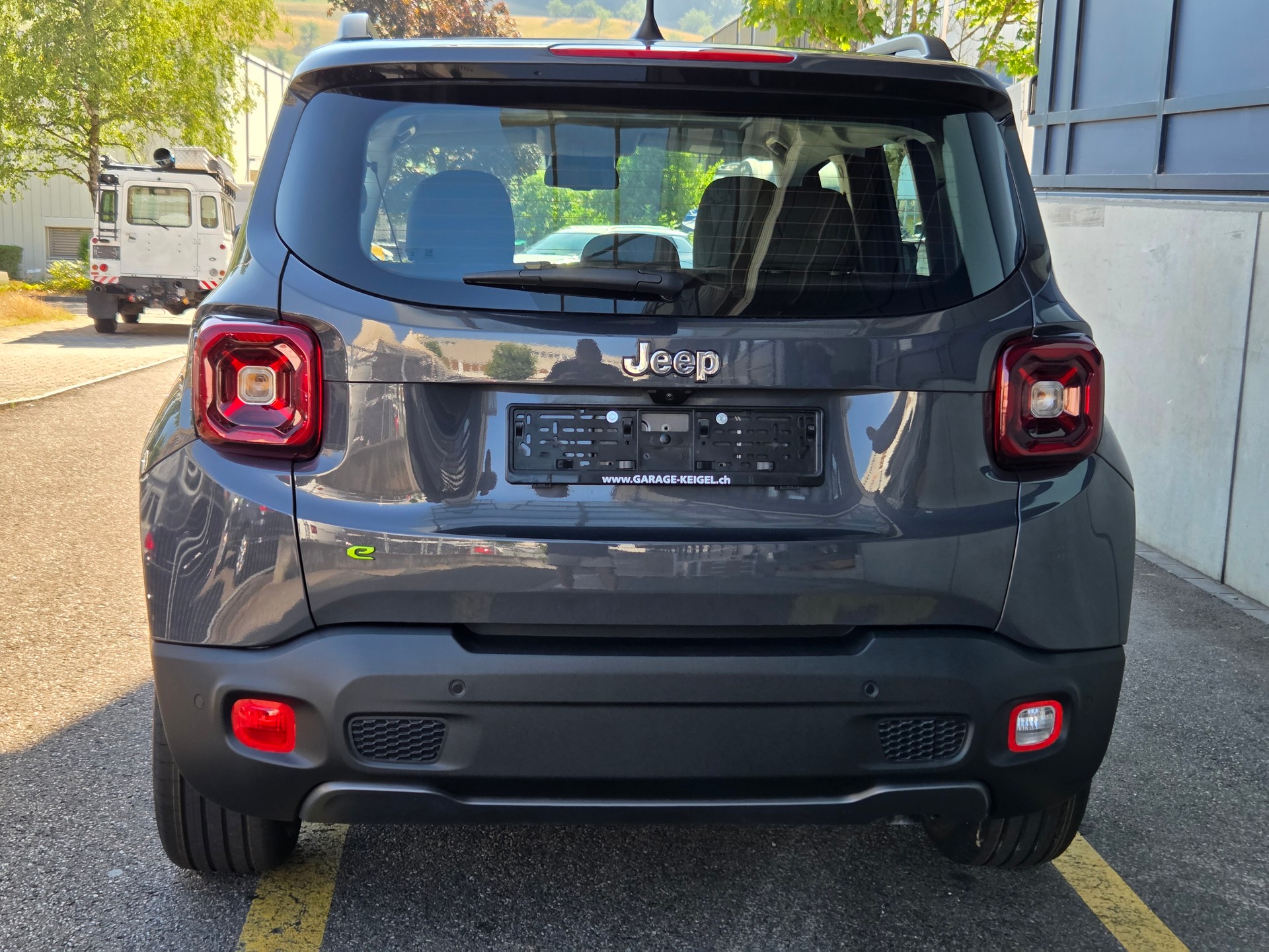 JEEP Renegade 1.5 MHEV Summit-image-6