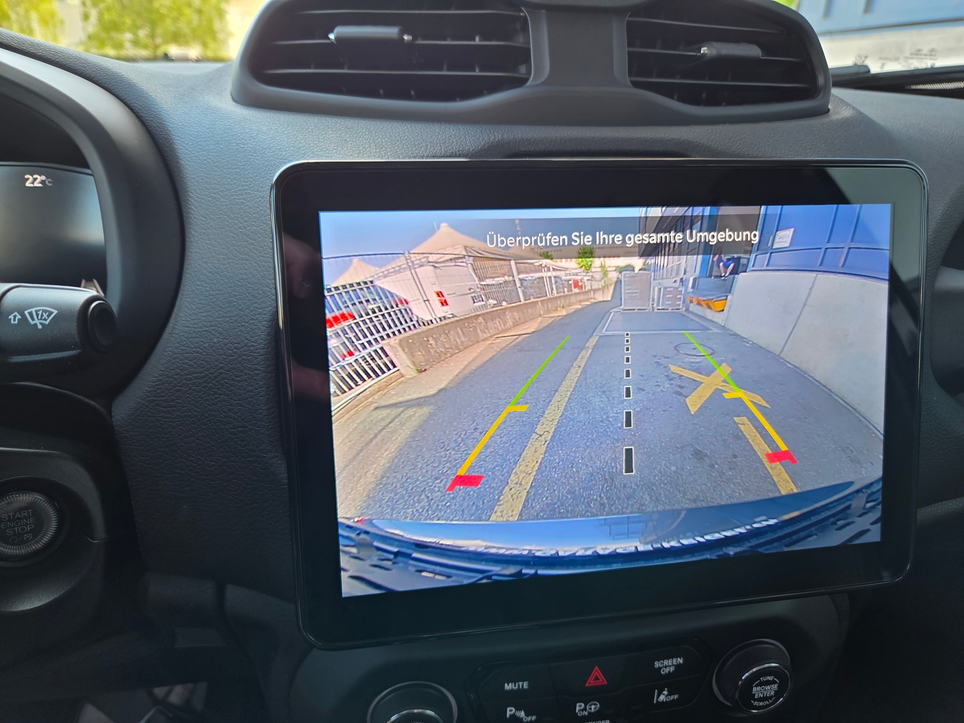 JEEP Renegade 1.5 MHEV Summit-image-12