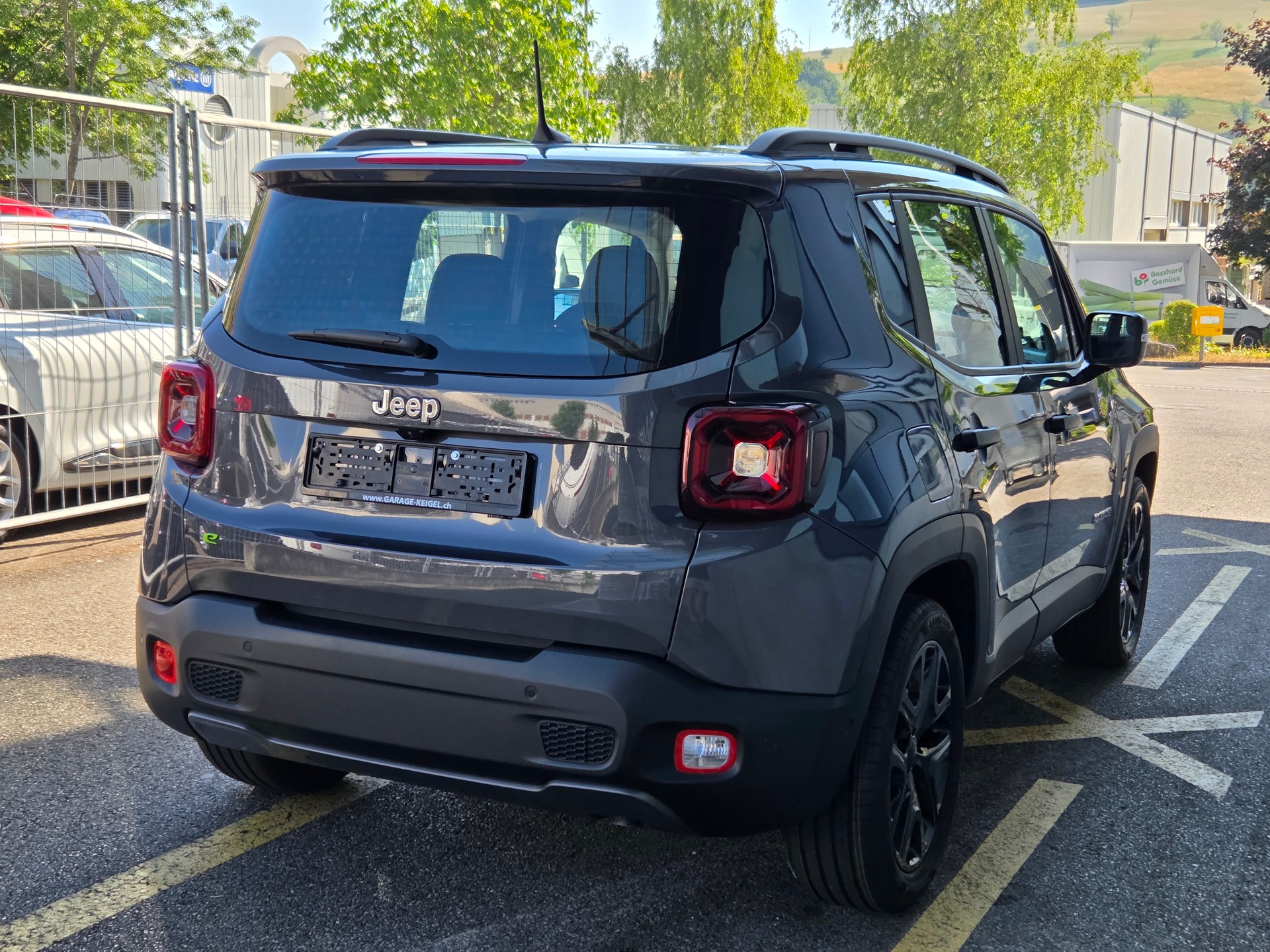 JEEP Renegade 1.5 MHEV Summit-image-15