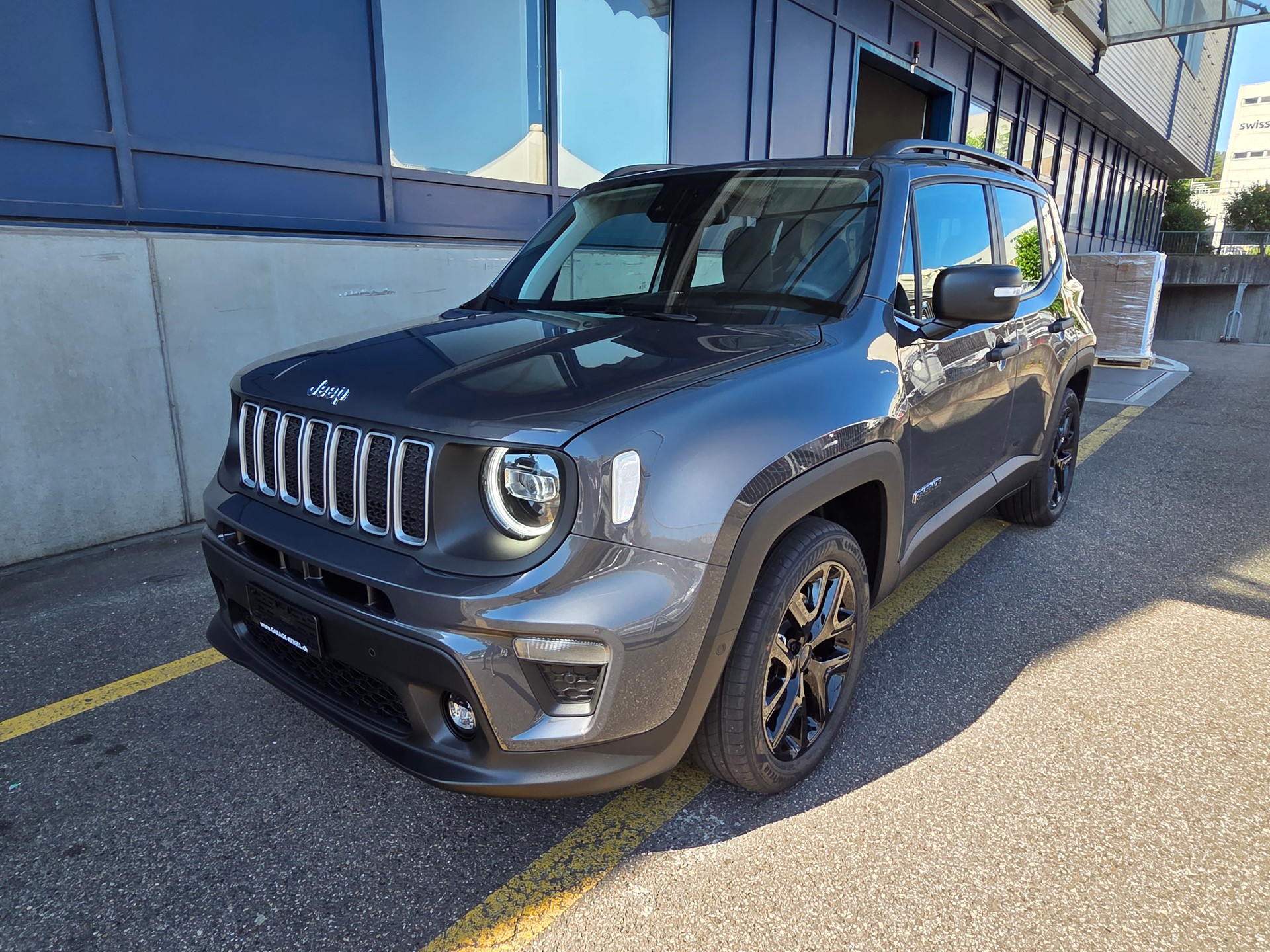 JEEP Renegade 1.5 MHEV Summit-image-17