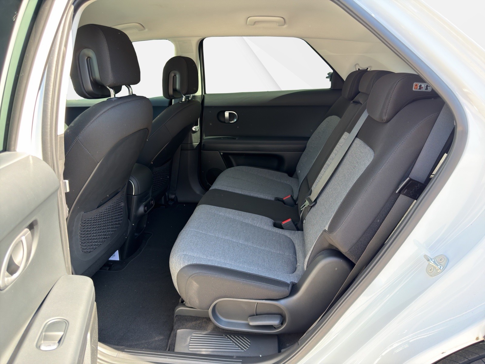 HYUNDAI Ioniq 5 77kWh Origo 4WD-image-7