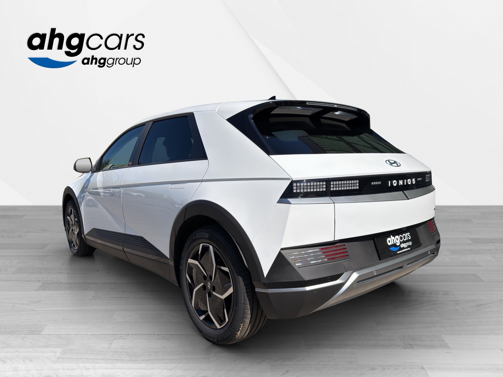 HYUNDAI Ioniq 5 77kWh Origo 4WD-image-2