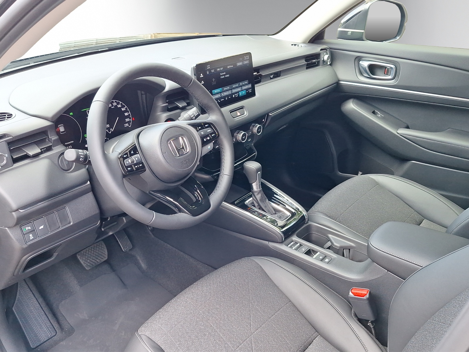 HONDA HR-V 1.5 i-MMD Advance-image-5