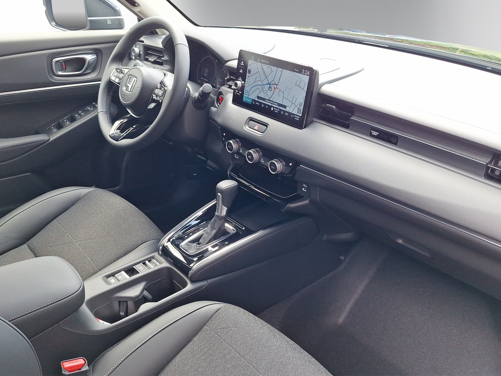 HONDA HR-V 1.5 i-MMD Advance-image-11
