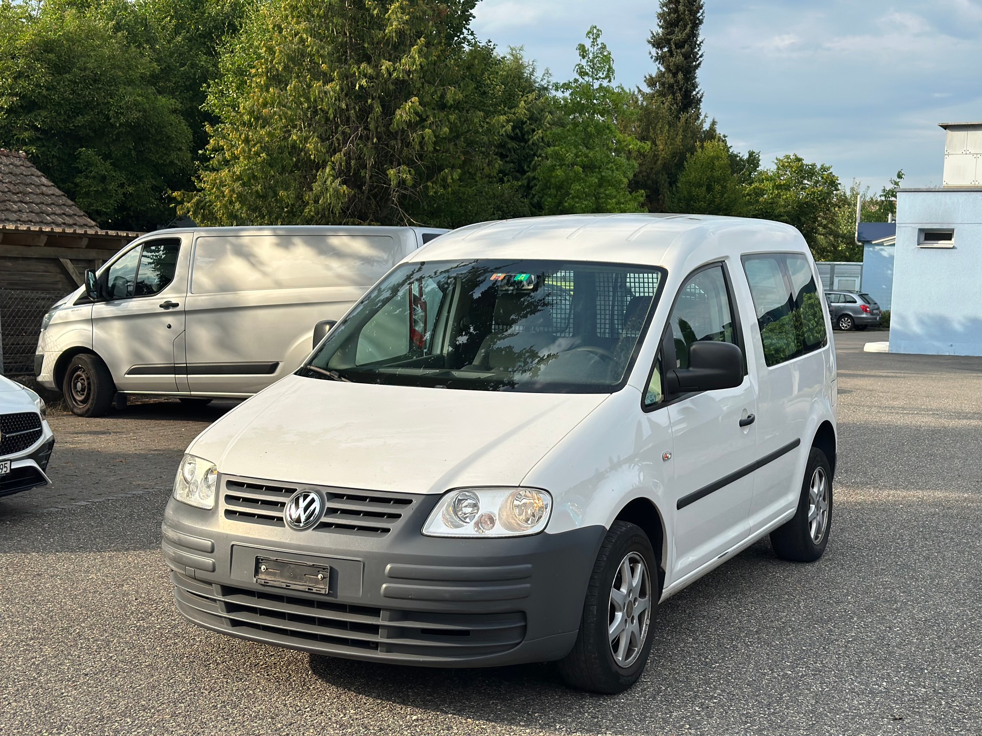 VW Caddy 2.0 EcoFuel-image-3