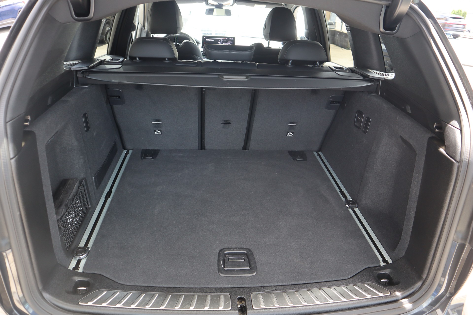 BMW X3 xDrive 48V 30d M Sportpaket mit AHK Steptronic Euro 6-image-12
