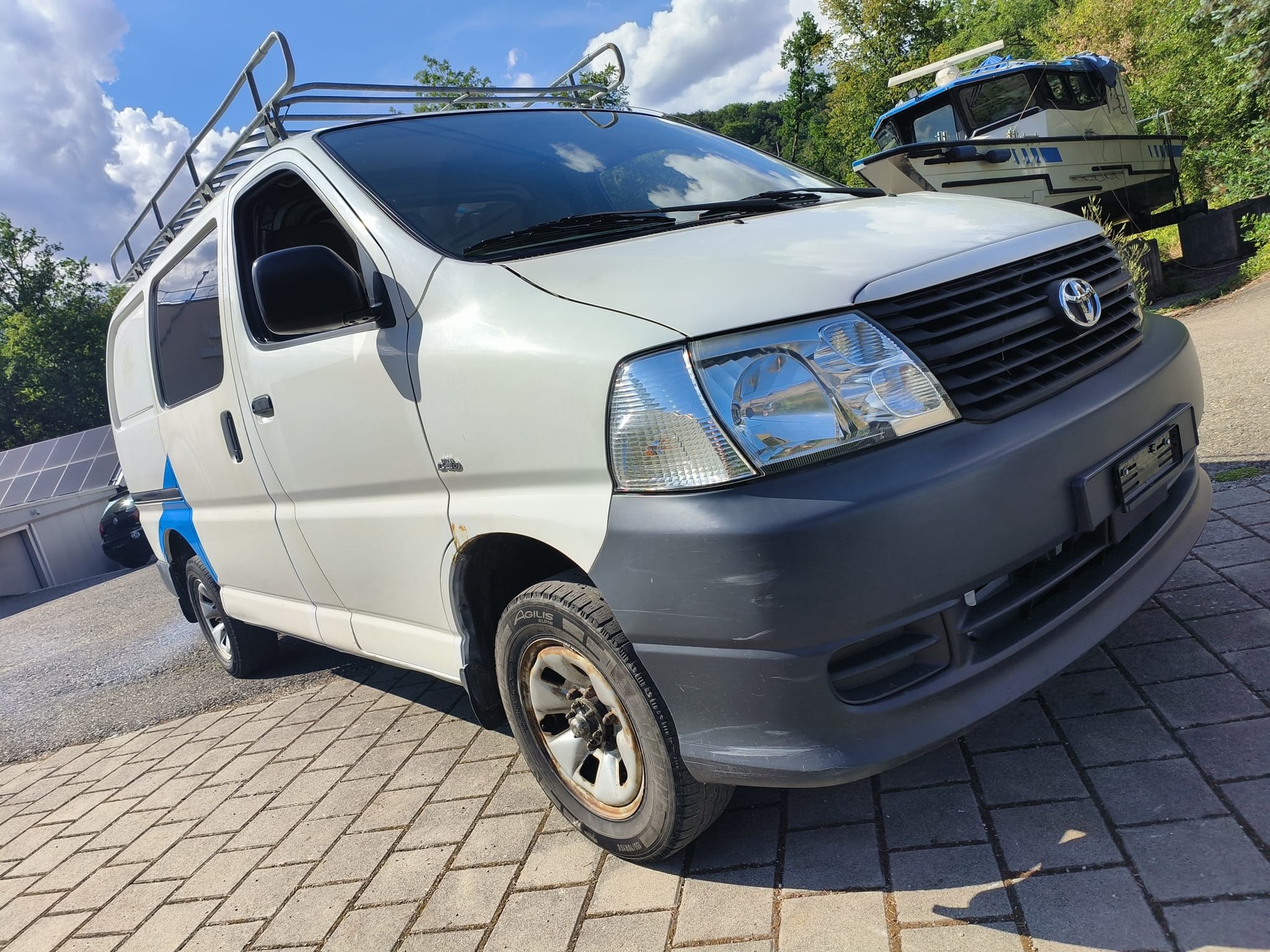 TOYOTA Hiace D-4D Kombi 4WD SWB-image-0