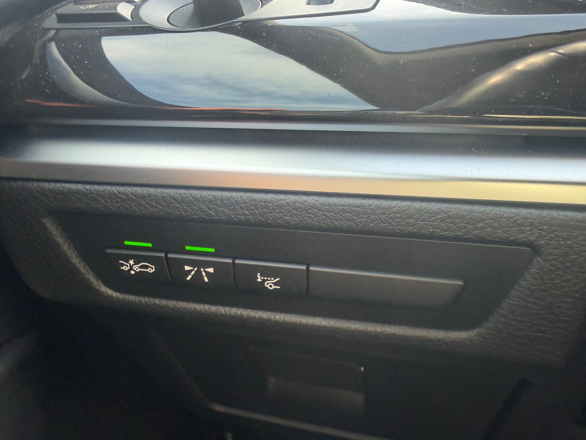 BMW 550i xDrive GT Steptronic-image-14