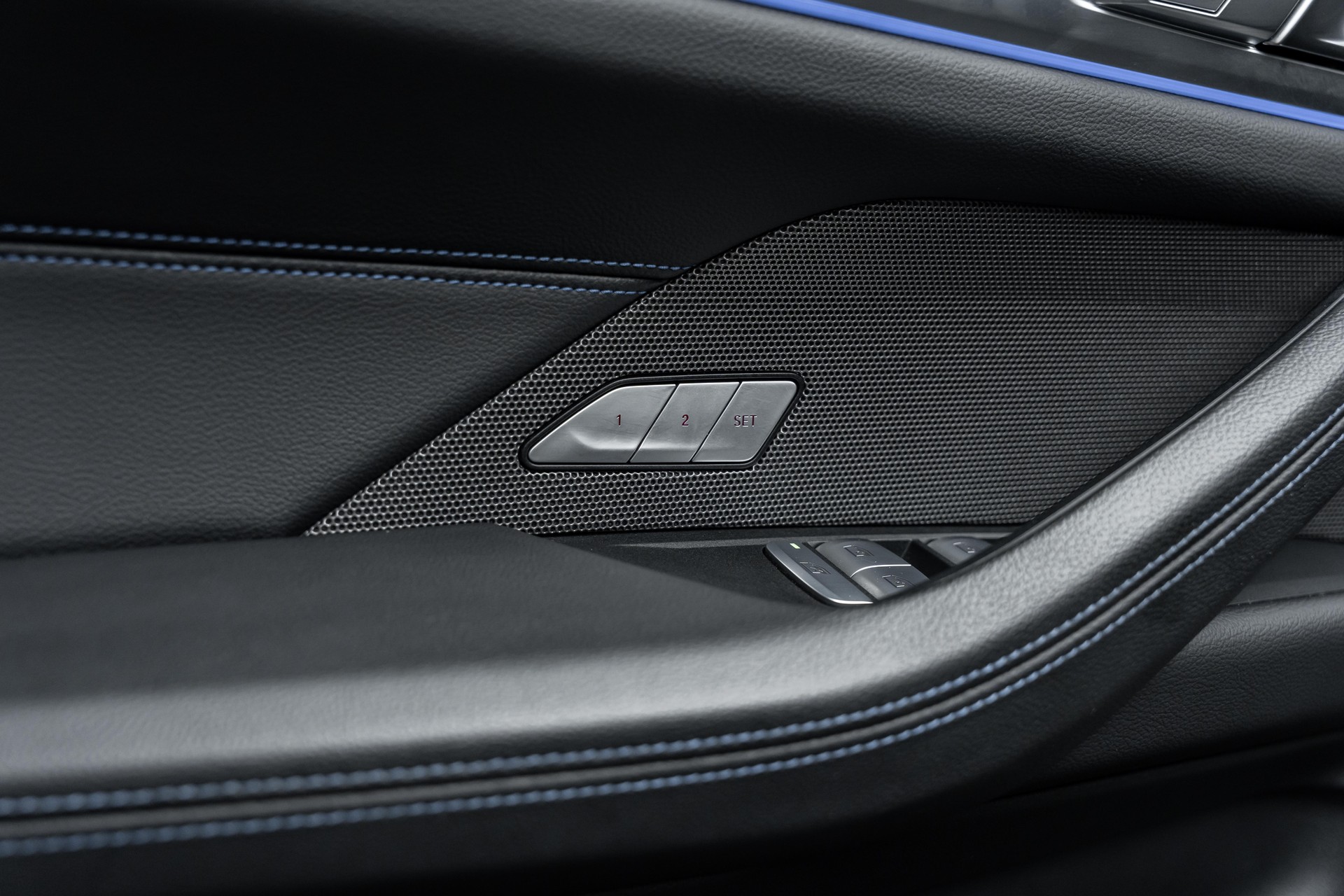 BMW M440i xDrive 48V Gran Coupé M Sport PRO Steptronic-image-21