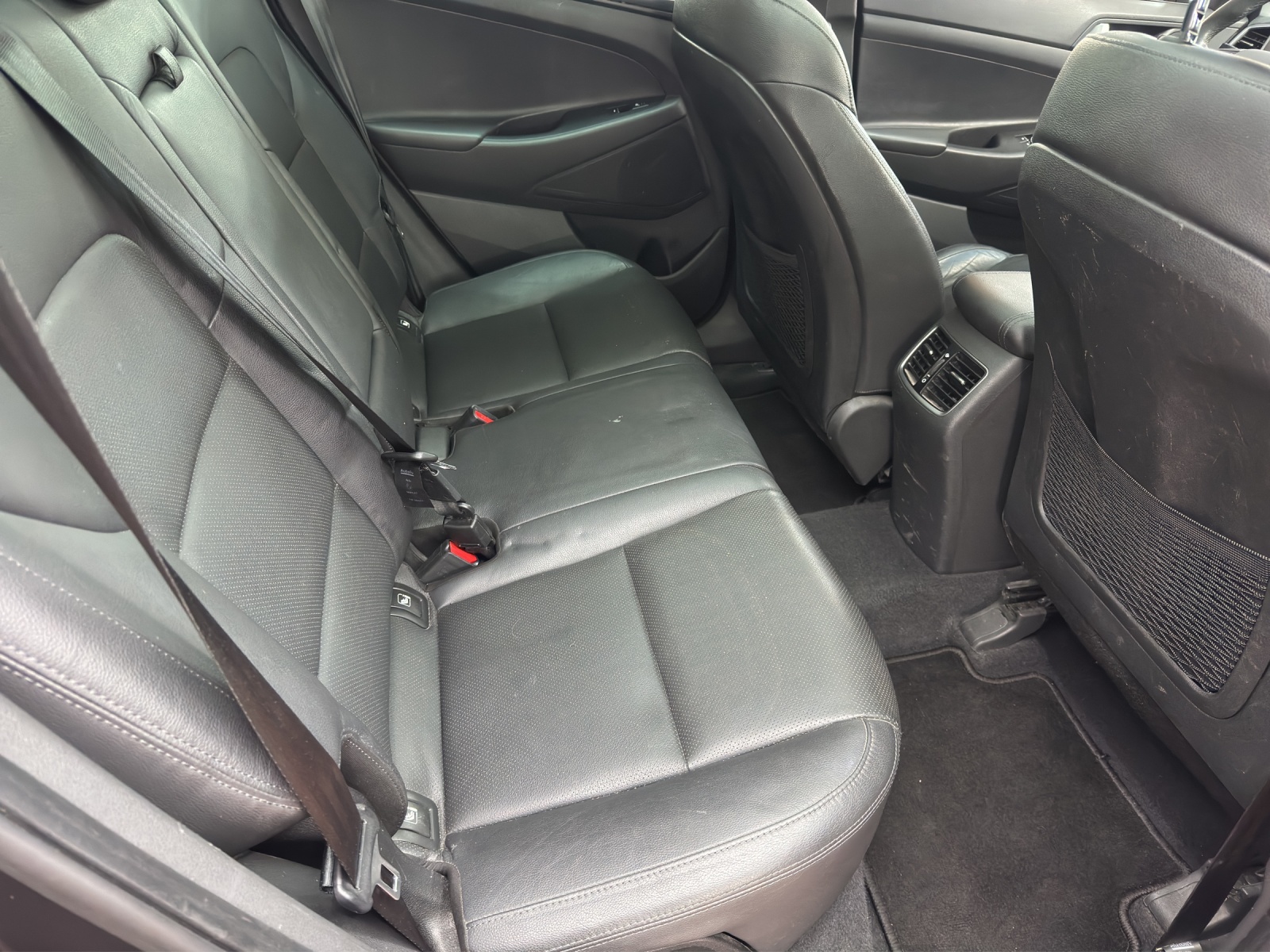 HYUNDAI Tucson 1.7 CRDI Vertex 2WD DTC 7-image-12