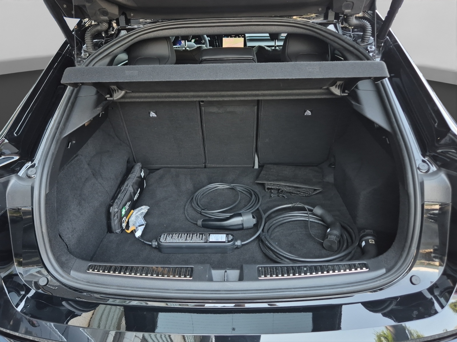 RENAULT Rafale 1.2 E-Tech Plug-in Atelier Alpine-image-8