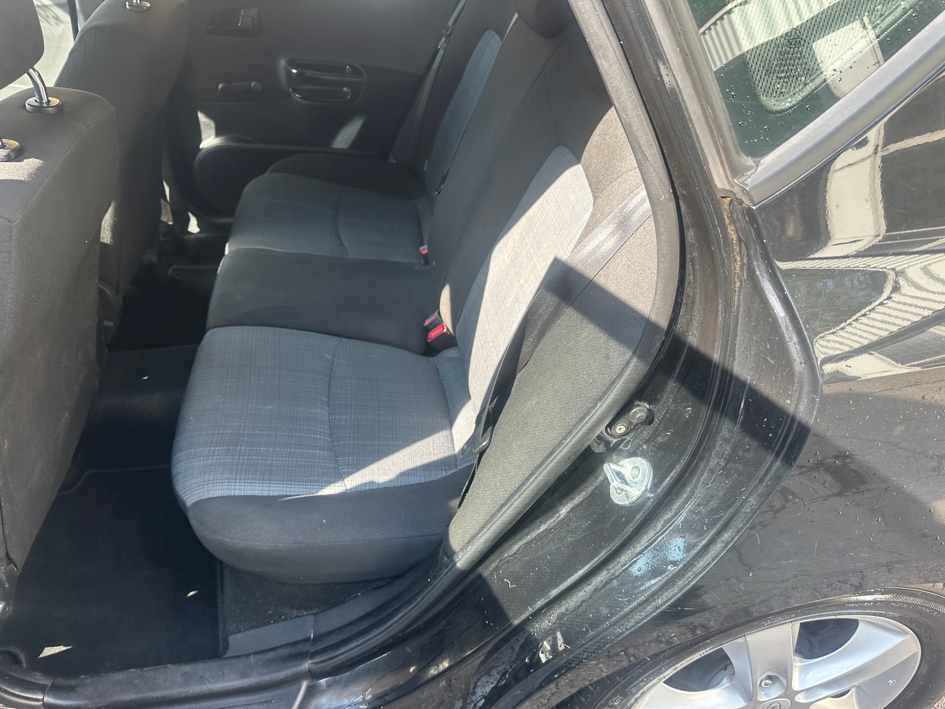 KIA Cee'd 1.4 16V _seven-image-6