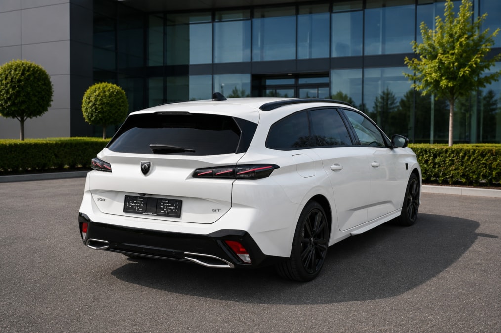 PEUGEOT 308 SW 1.2 Pure Tech GT Pack EAT8-image-2