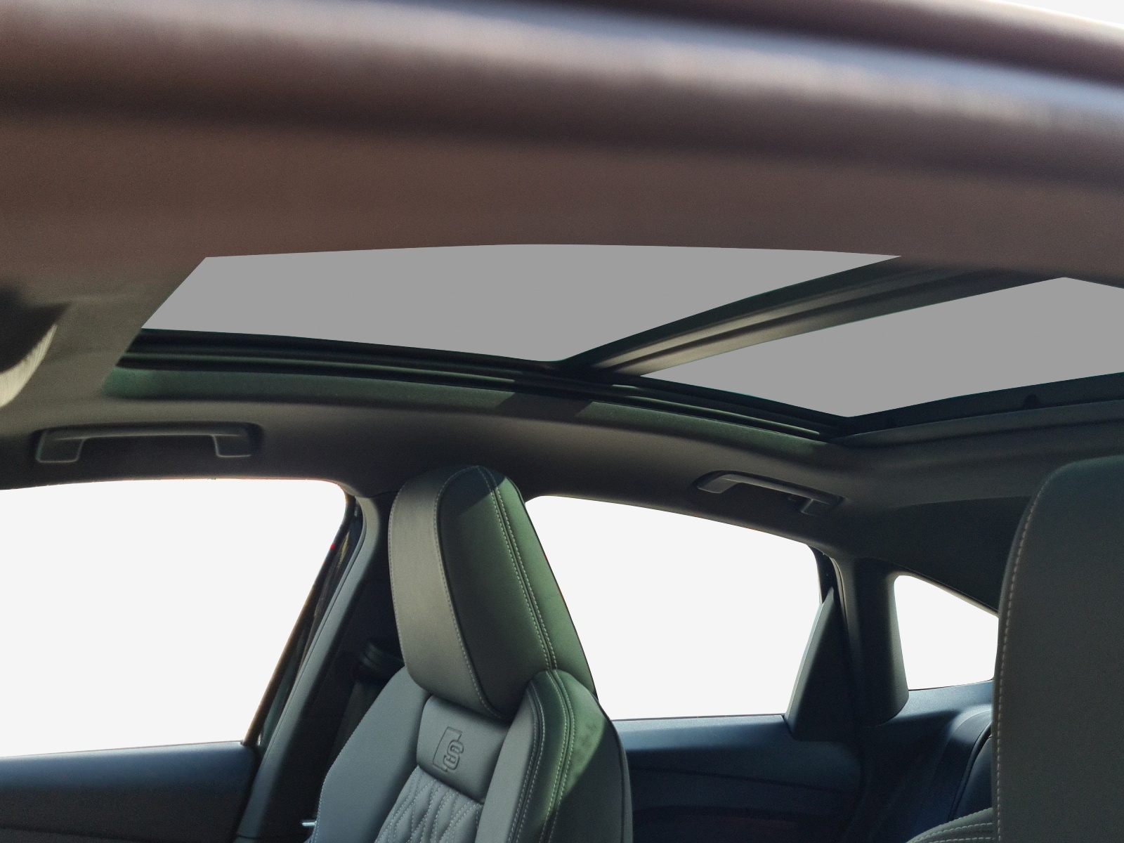 AUDI Q4 Sportback e-tron 50 quattro-image-14