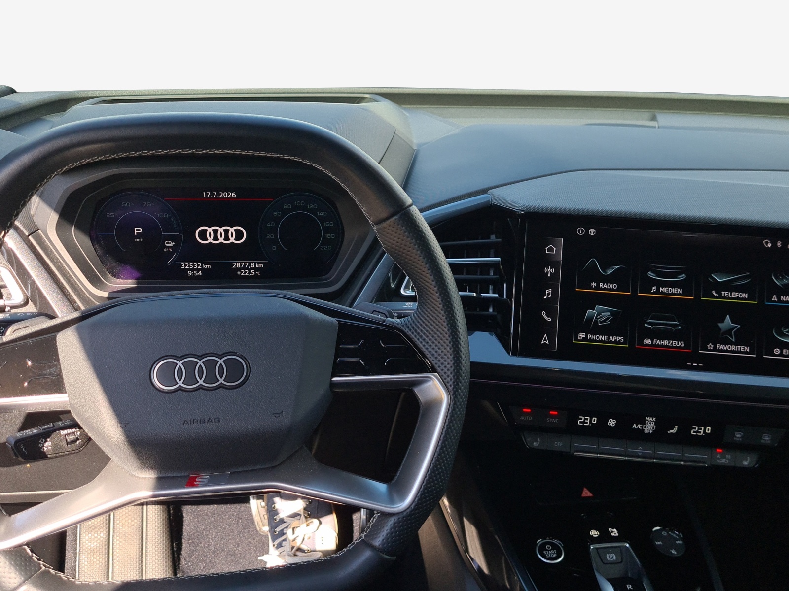 AUDI Q4 Sportback e-tron 50 quattro-image-8