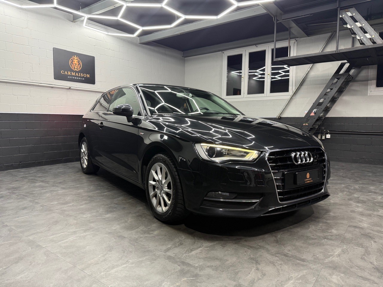 AUDI A3 2.0 TDI Attraction S-tronic-image-0