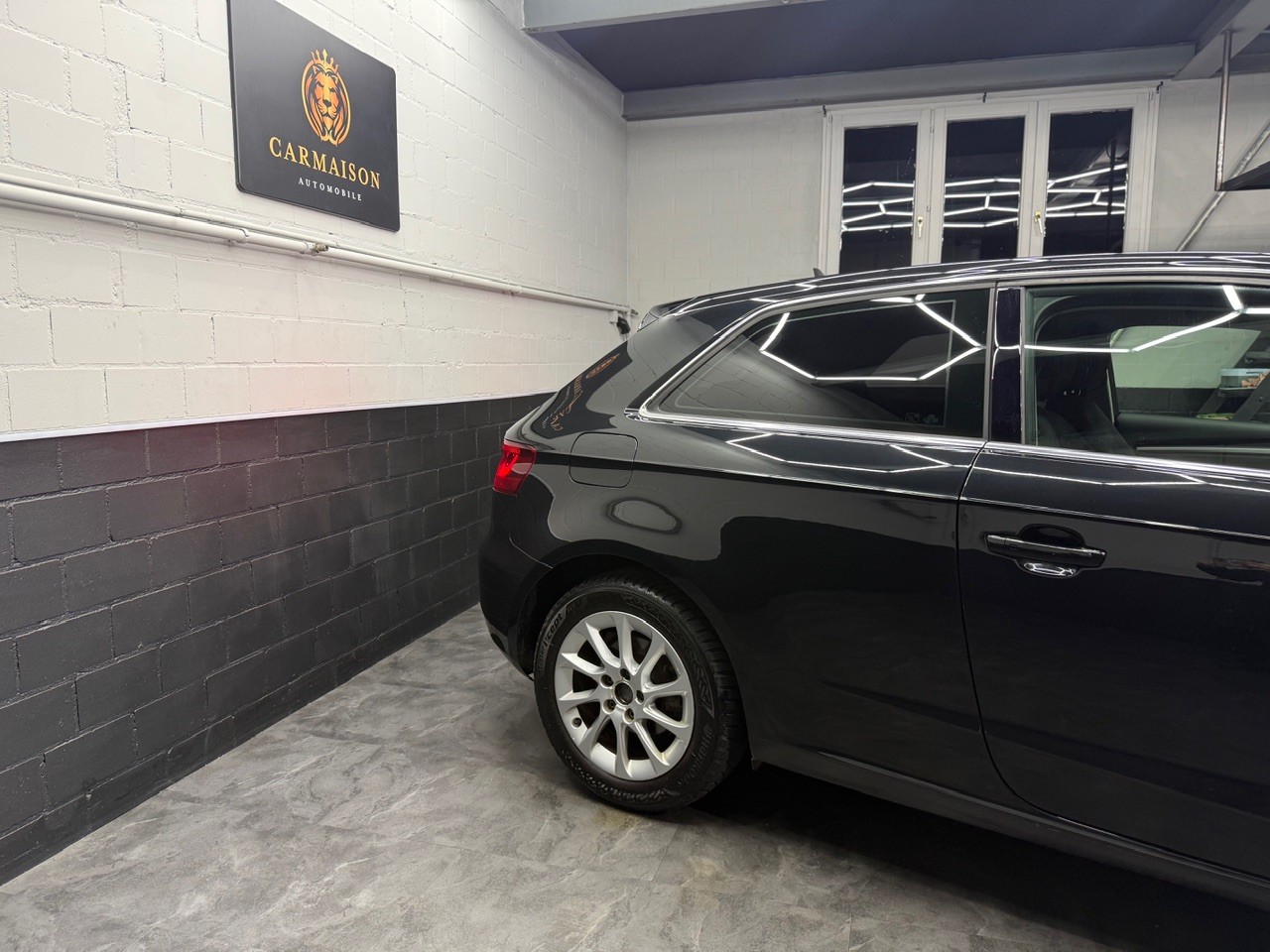 AUDI A3 2.0 TDI Attraction S-tronic-image-4