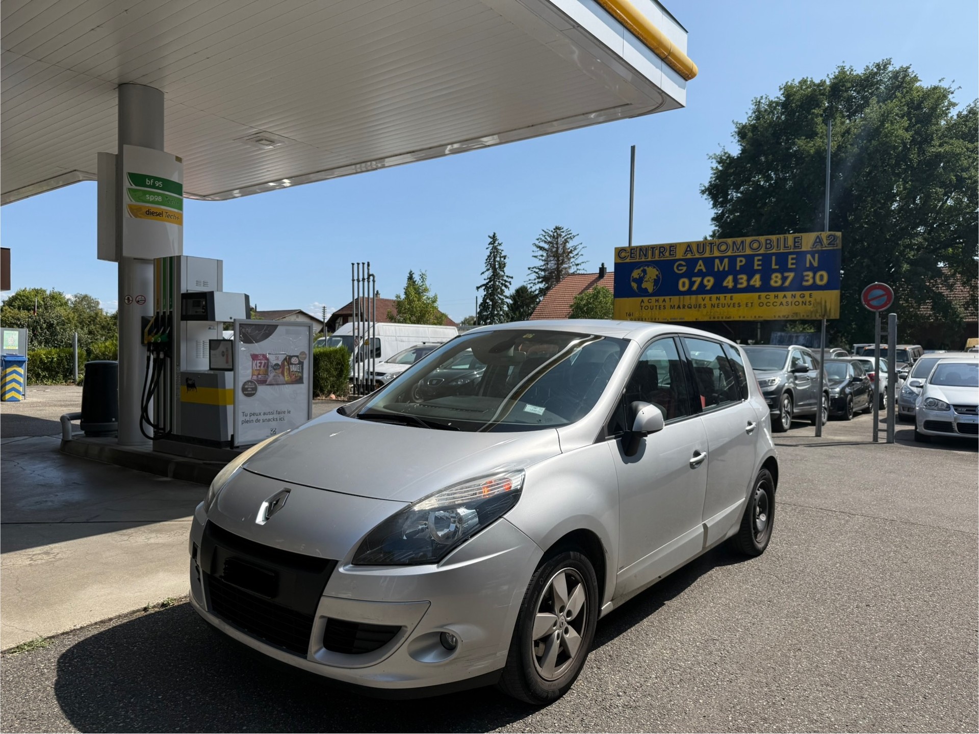 RENAULT Scénic 1.4 16V Turbo Dynamique-image-0