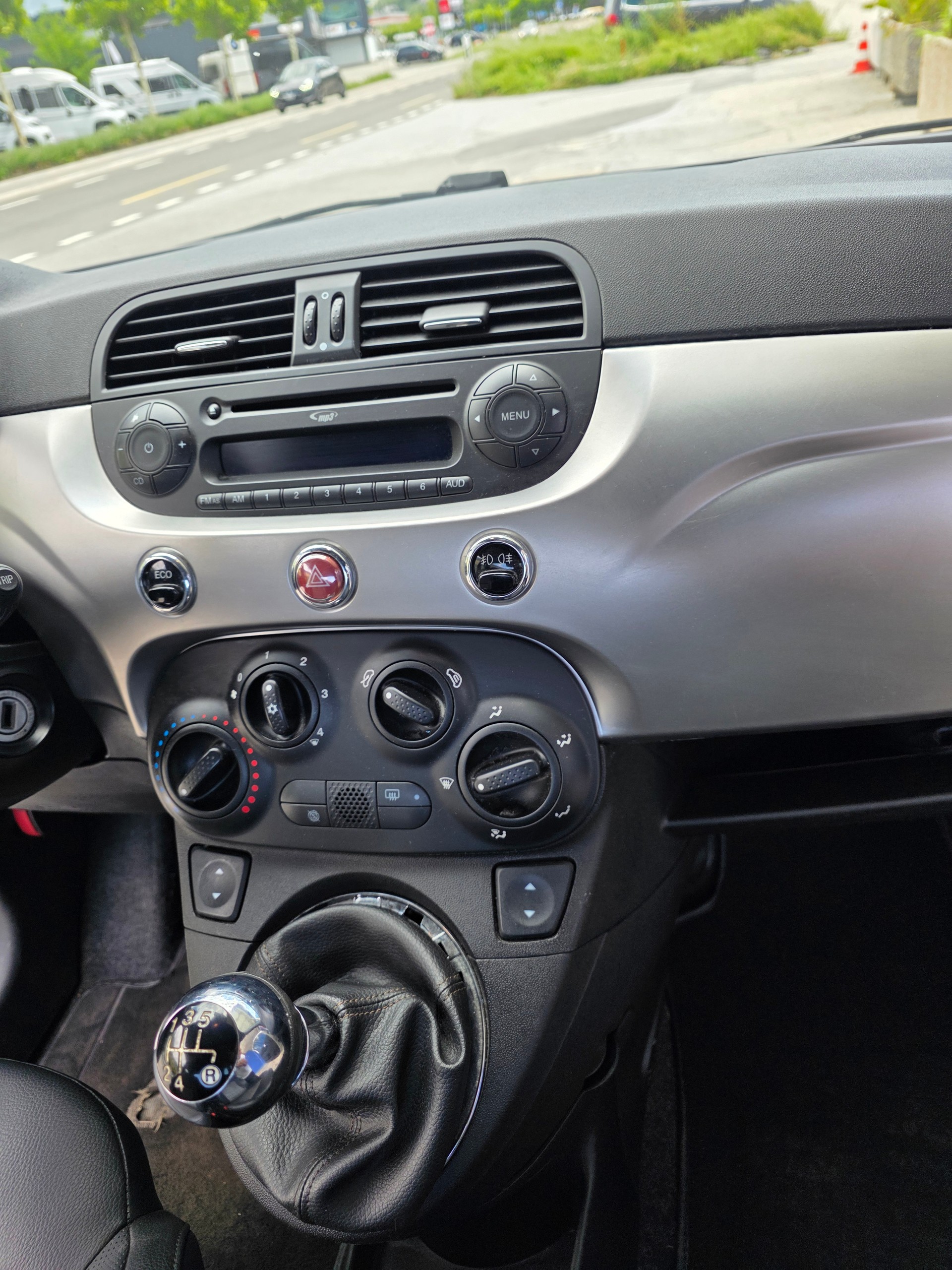 FIAT 500 0.9 Twinair Turbo Matt Black-image-13