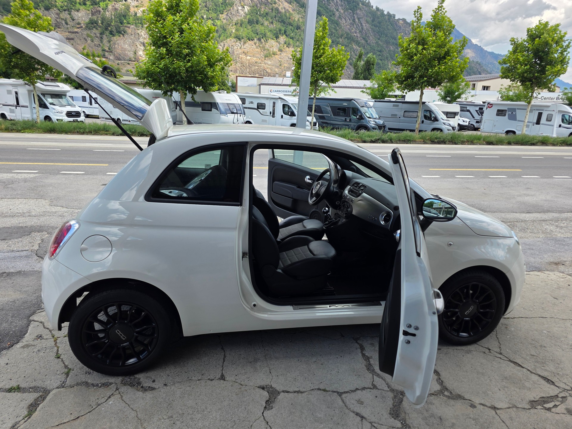 FIAT 500 0.9 Twinair Turbo Matt Black-image-9